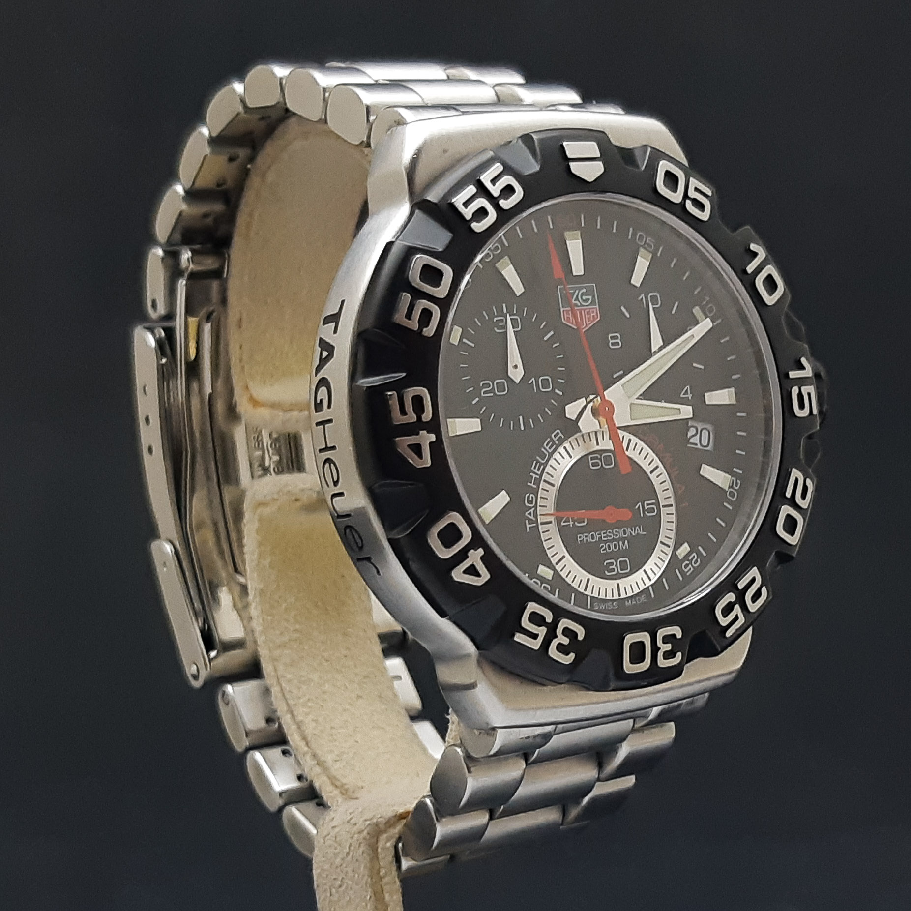 tag formula one chronograph