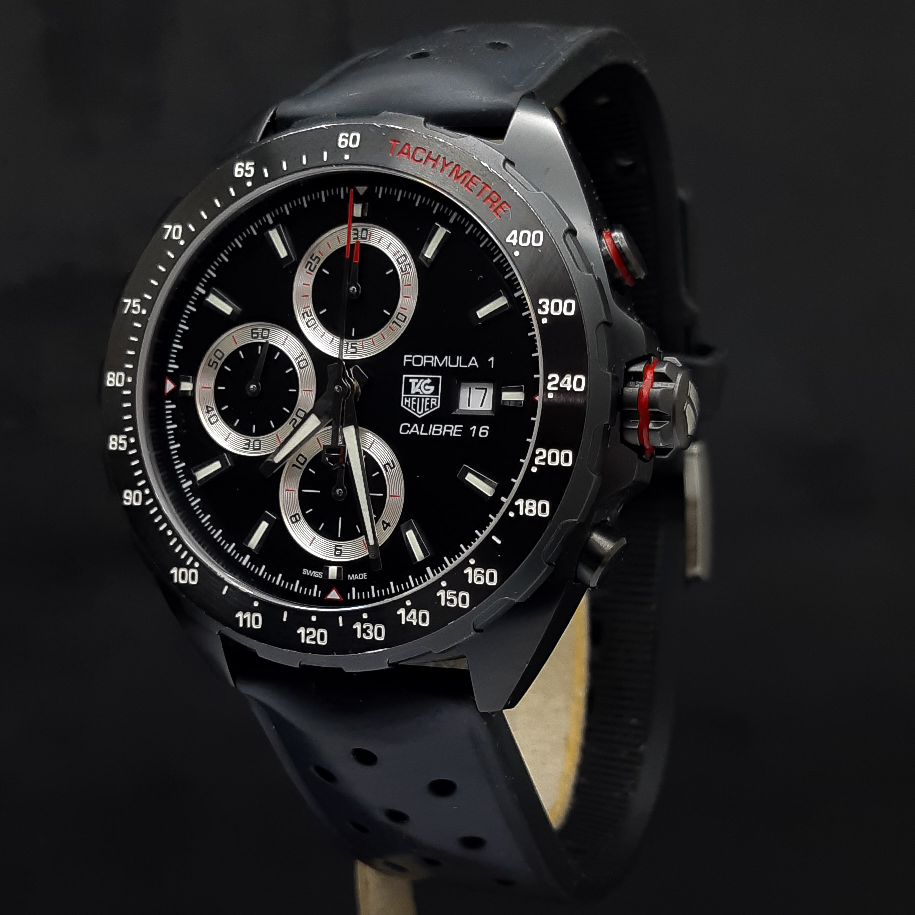 jam tag heuer formula 1 calibre 16