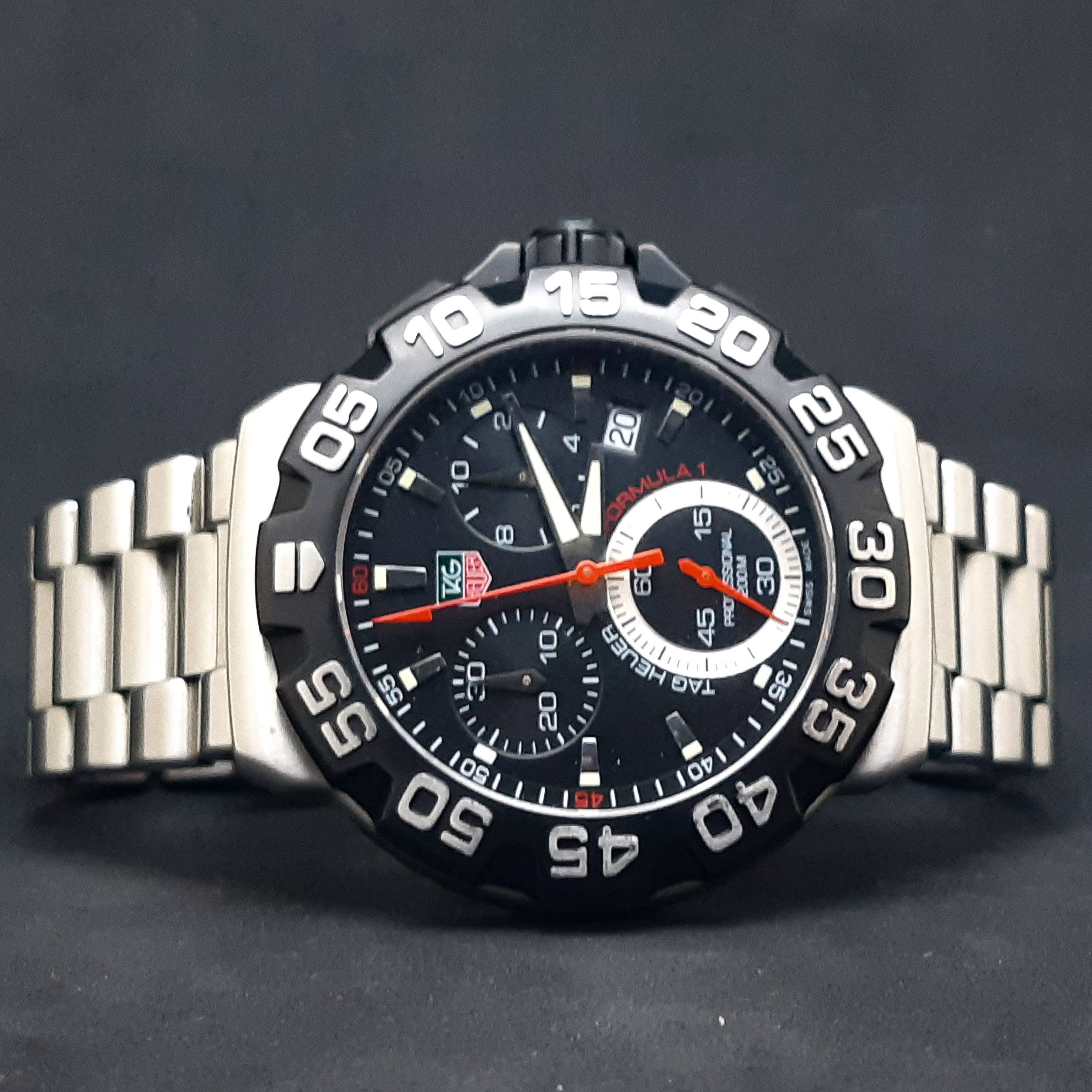 tag formula one chronograph