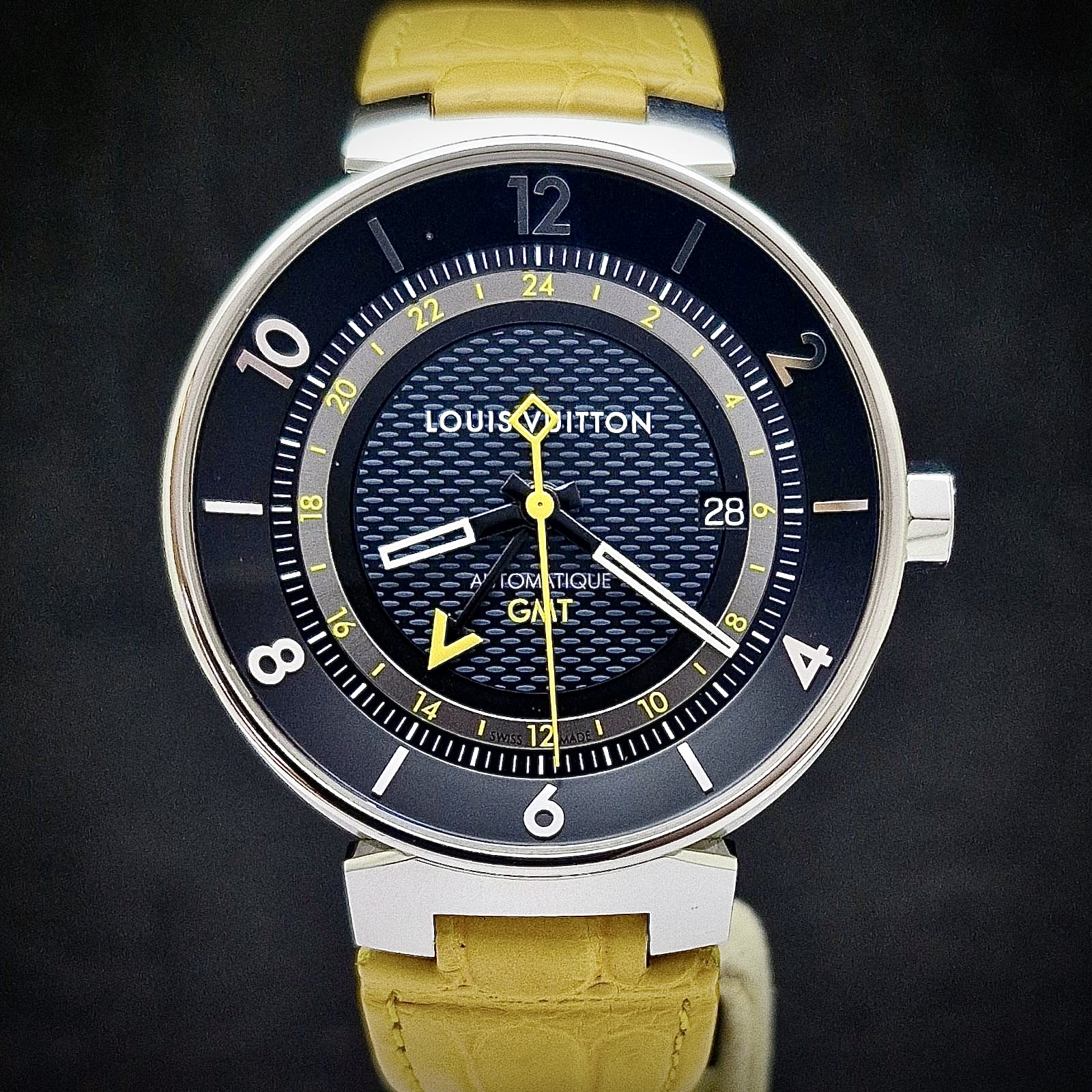 LOUIS VUITTON TAMBOUR MOON GMT