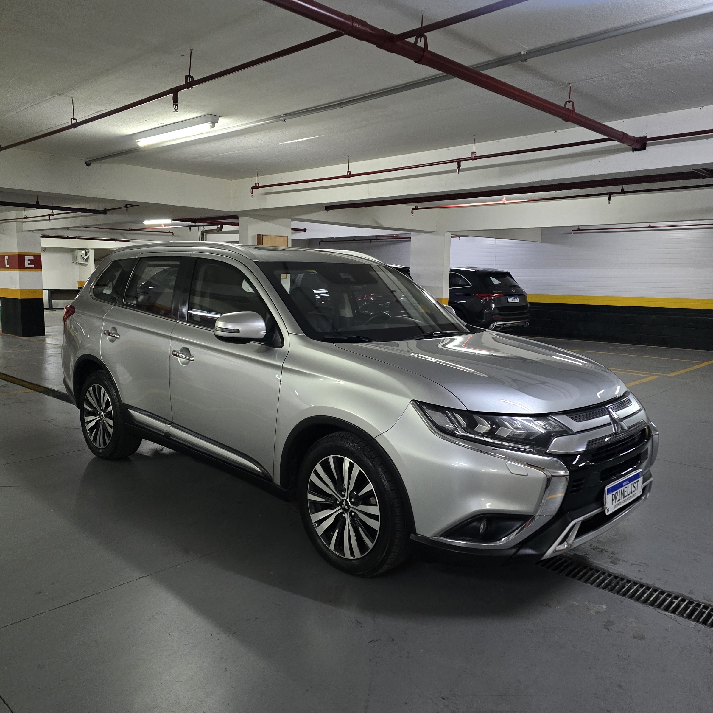 MITSUBISHI OUTLANDER 3.0 MIVEC V6 GASOLINA HPE-S AWD AUTOMÁTICO