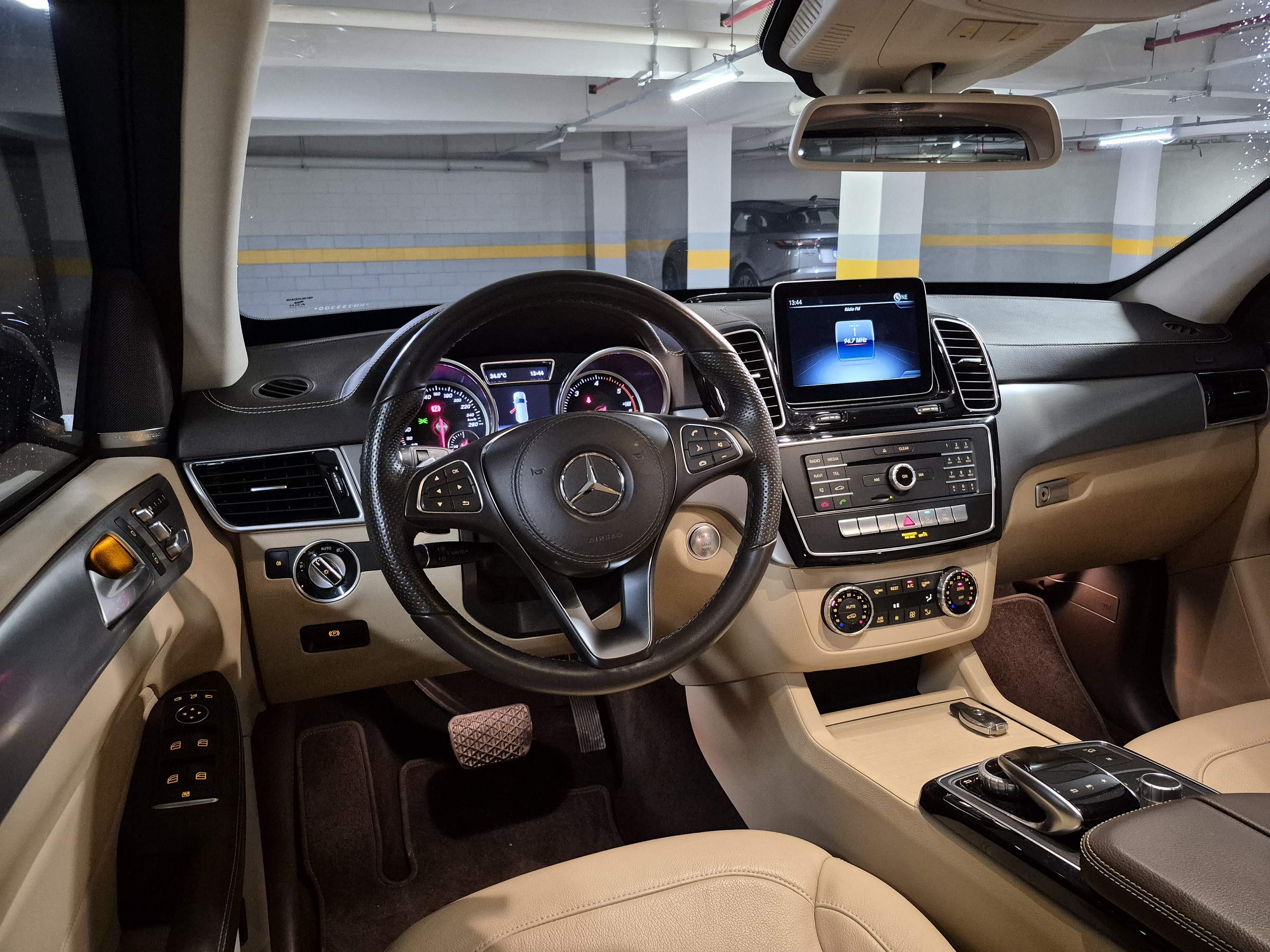 MERCEDES-BENZ GLS350 3.0 V6 BLUETEC DIESEL 4MATIC 9G-TRONIC