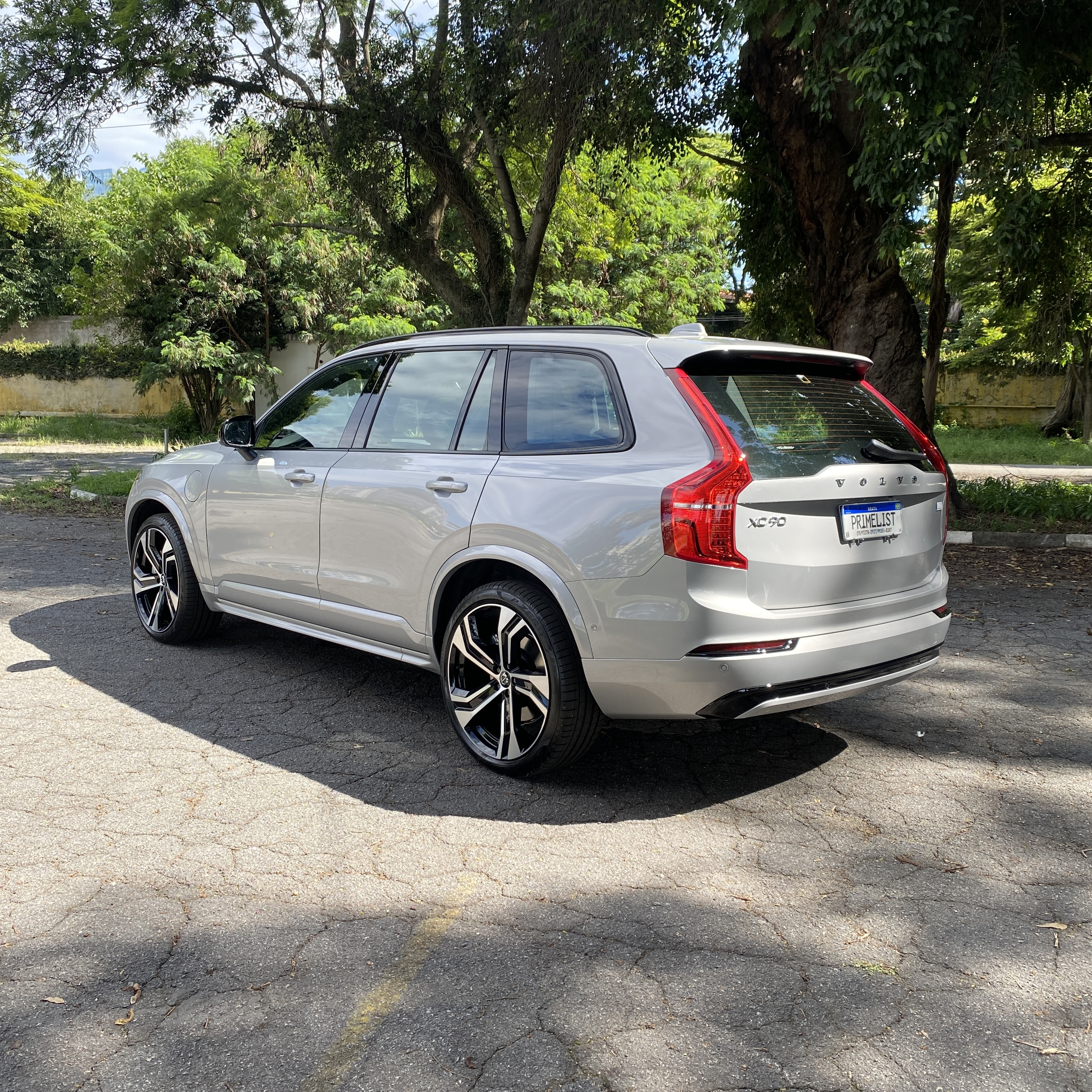 VOLVO XC90 2.0 T8 RECHARGE ULTIMATE DARK AWD GEARTRONIC