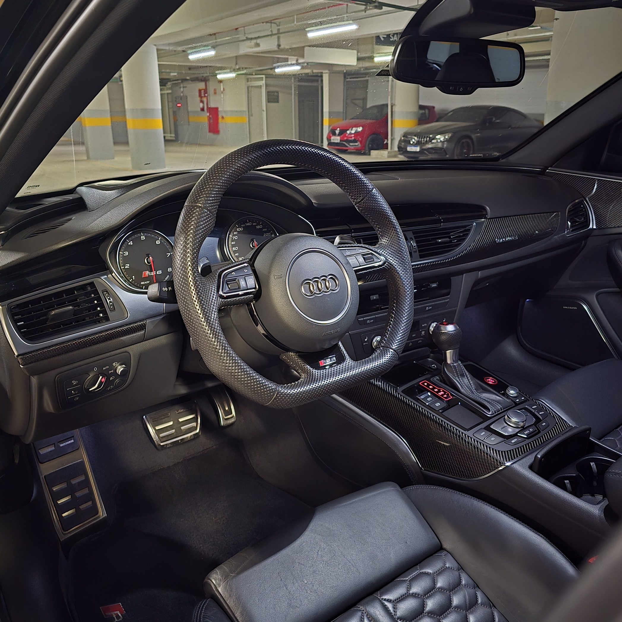 AUDI RS6 4.0 AVANT V8 32V BI-TURBO GASOLINA 4P TIPTRONIC