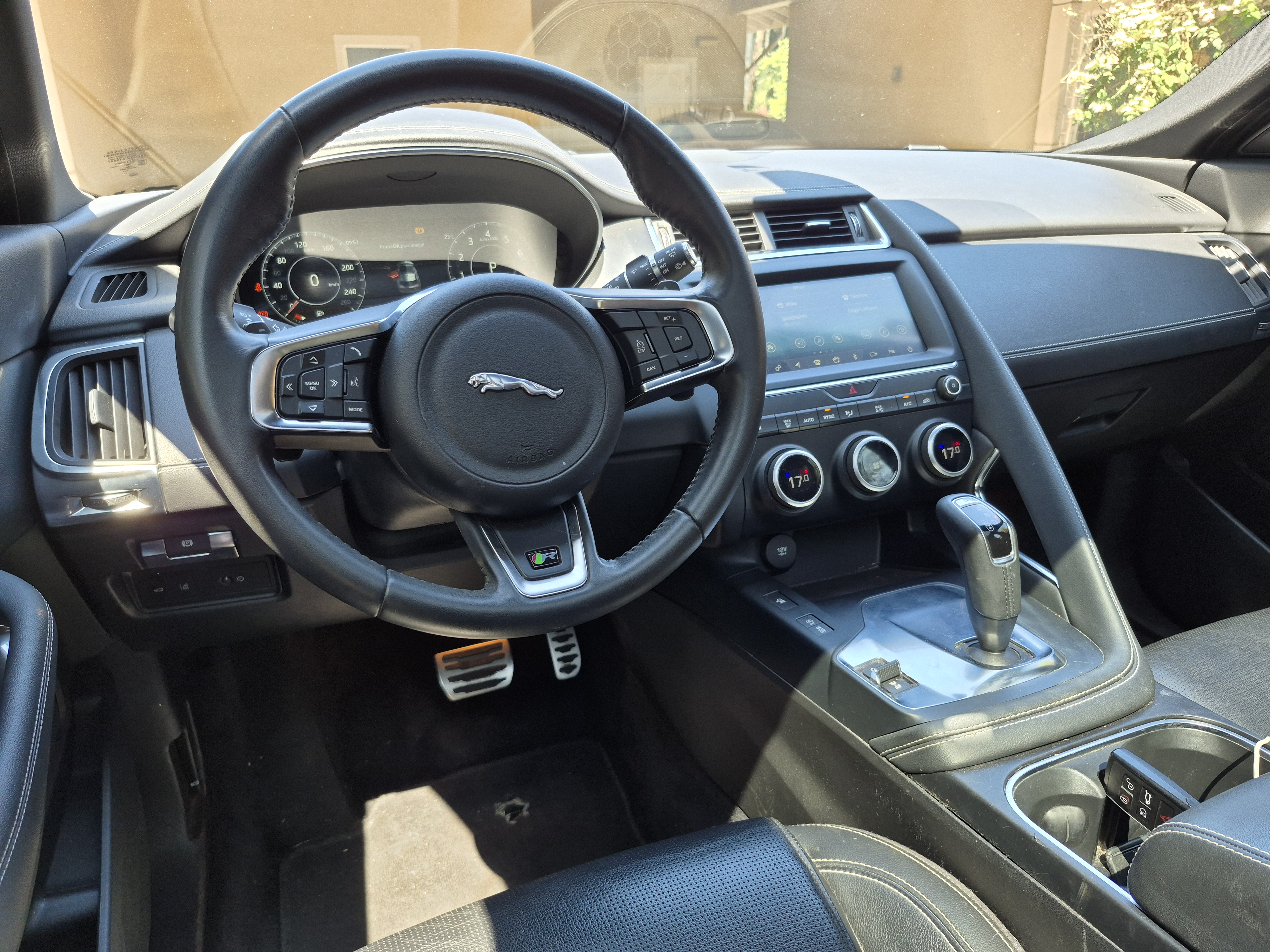 JAGUAR E-PACE 2.0 16V P250 FLEX R-DYNAMIC S AWD AUTOMÁTICO