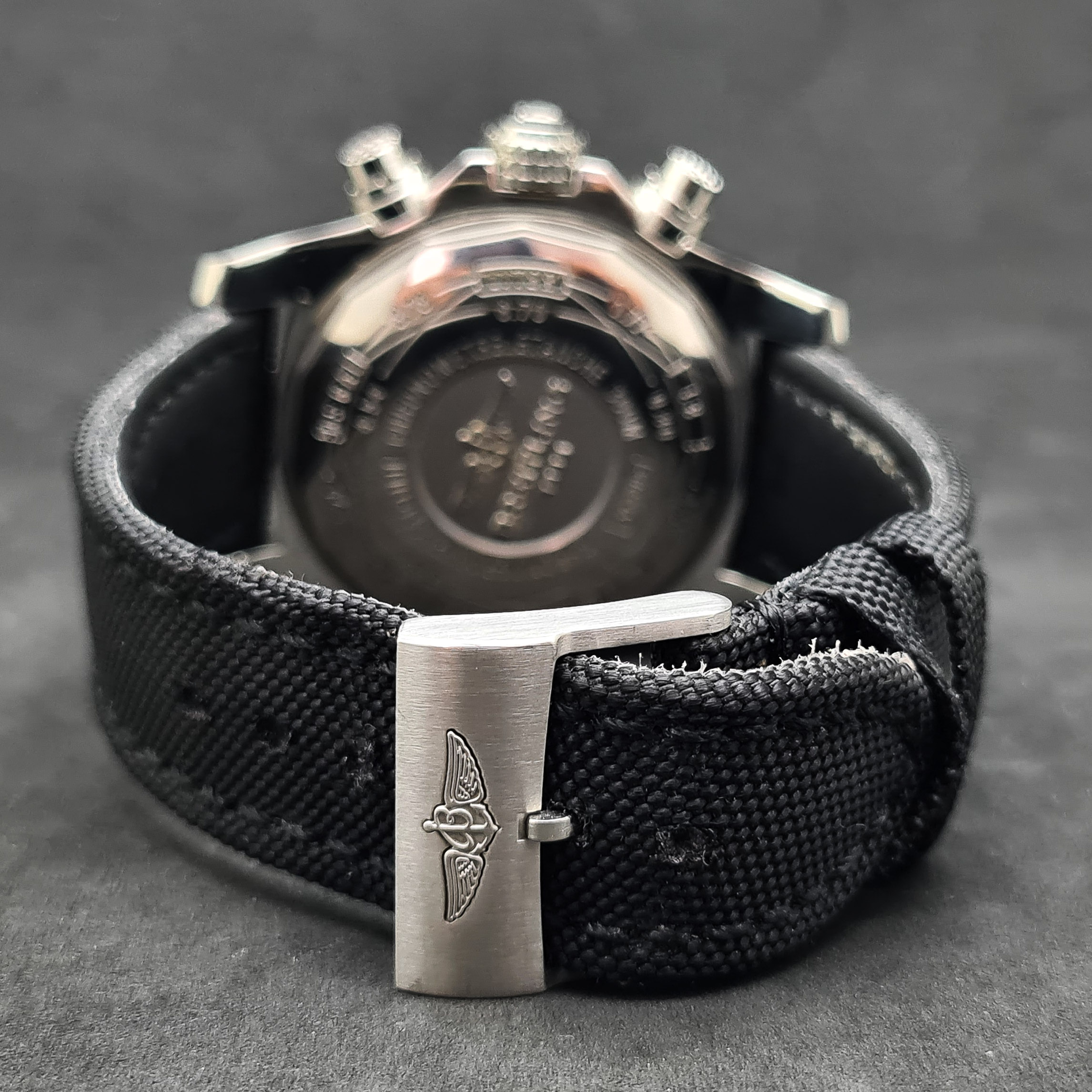 BREITLING AVENGER II CHRONOGRAPH