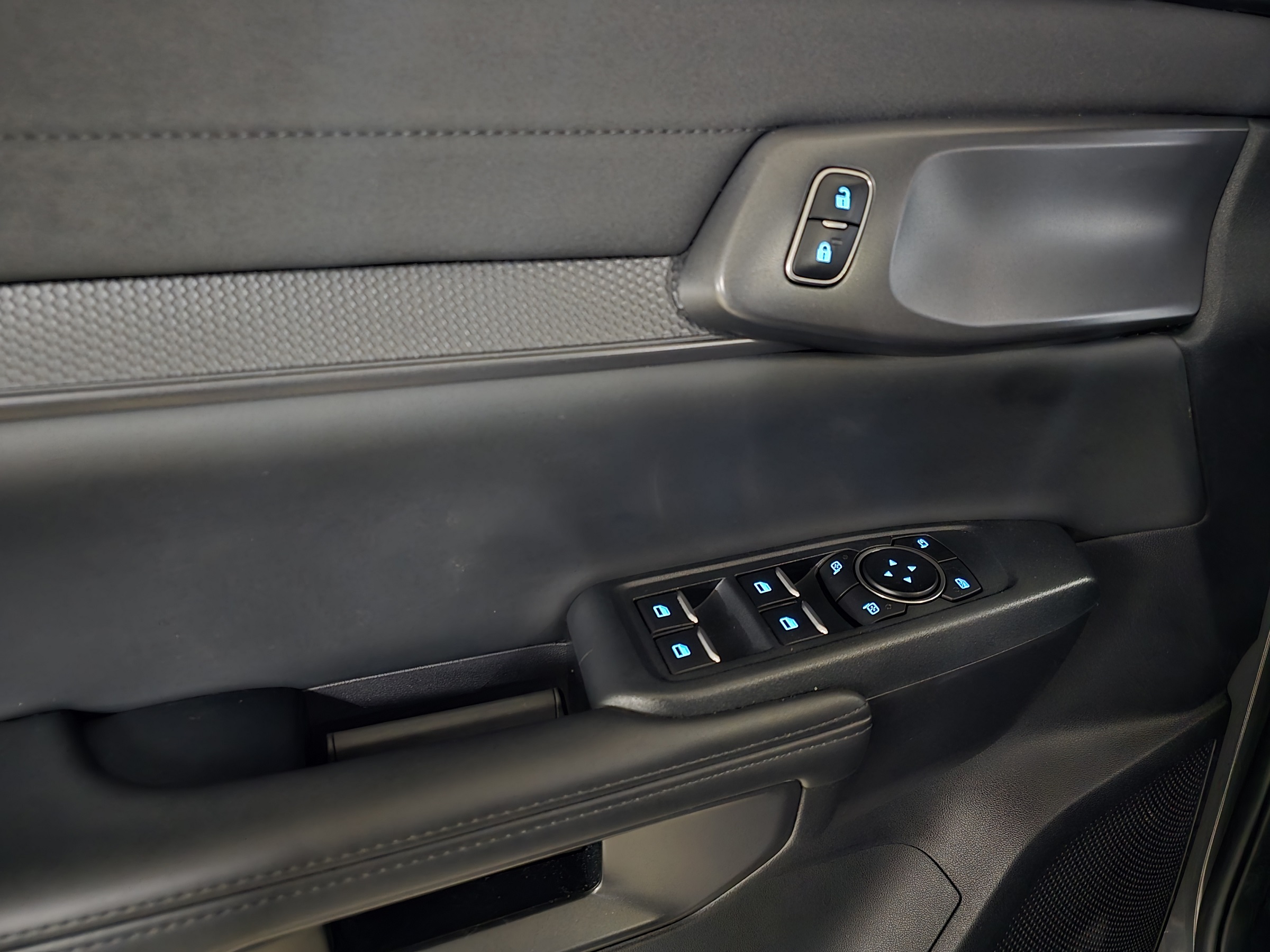 FORD RANGER 3.0 V6 TURBO GASOLINA RAPTOR 4X4 AUTOMÁTICO