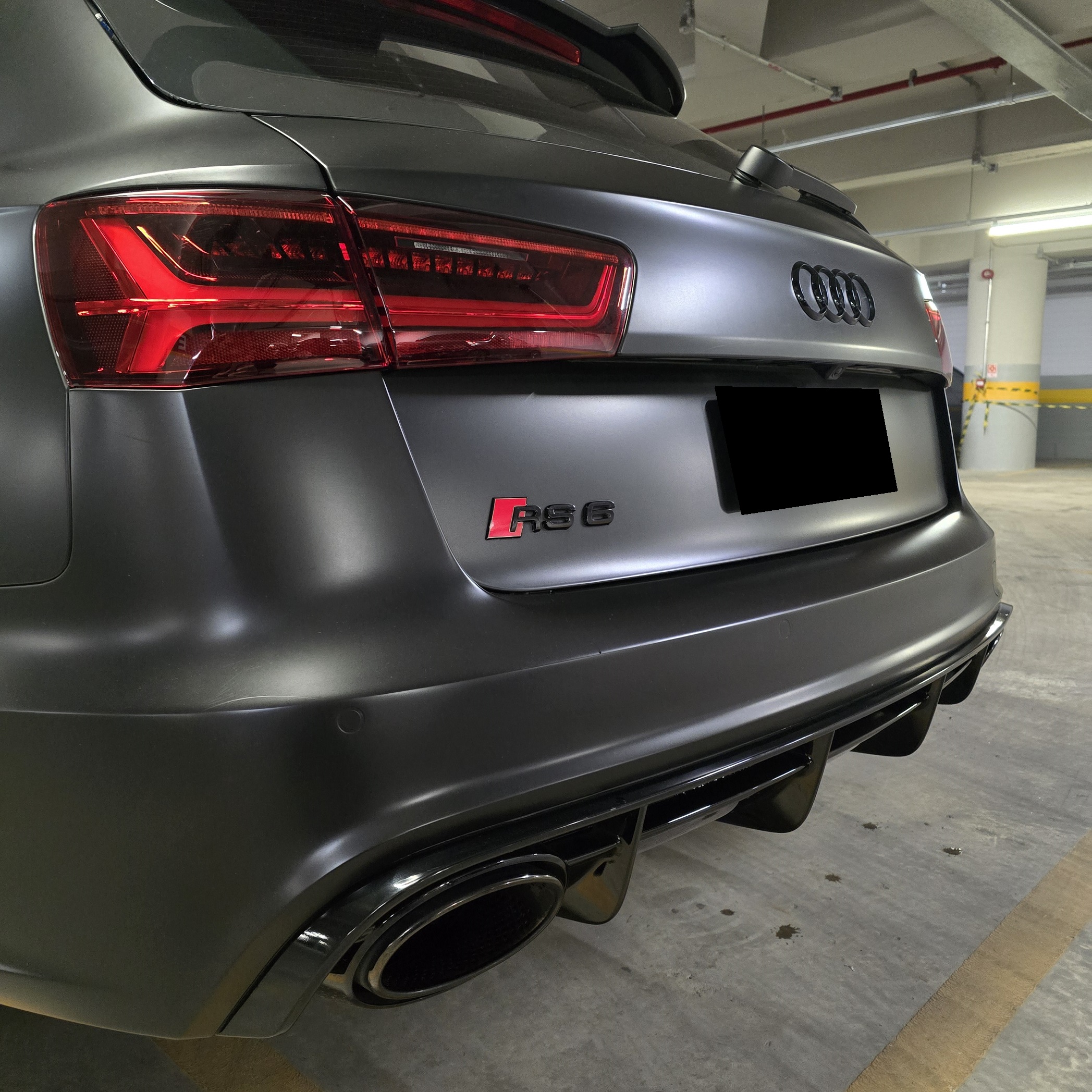 AUDI RS6 4.0 AVANT V8 32V BI-TURBO GASOLINA 4P TIPTRONIC