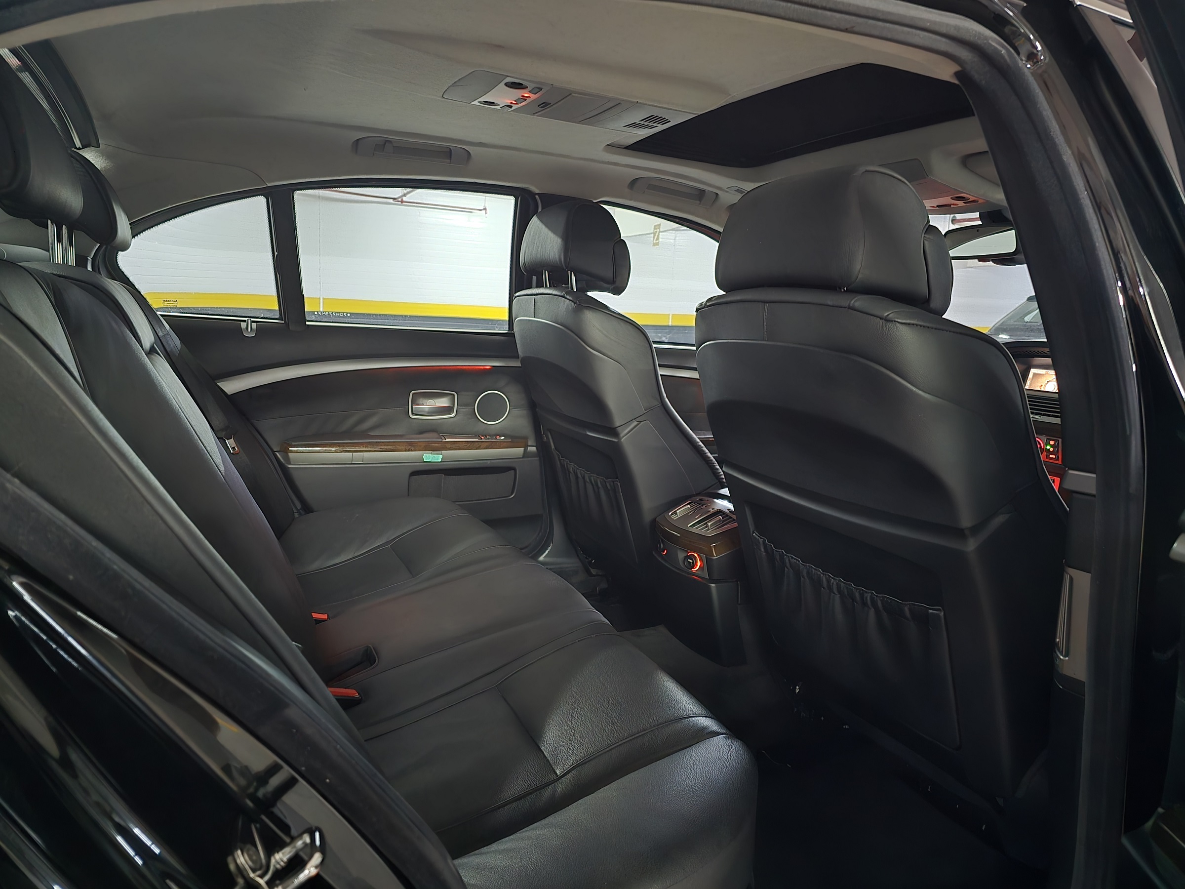 BMW 750I 4.8 SEDAN V8 32V GASOLINA 4P AUTOMÁTICO