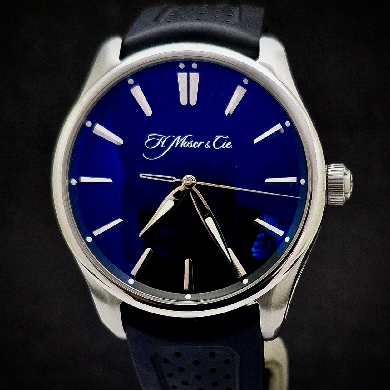 H. MOSER & CIE PIONEER CENTRE SECONDS