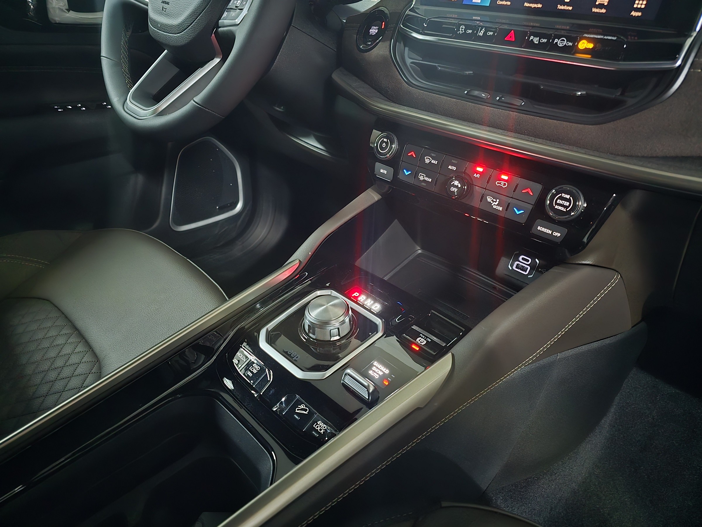 JEEP COMMANDER 2.2 TURBO DIESEL OVERLAND AT9