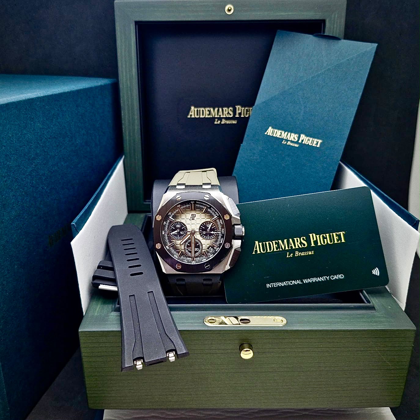 AUDEMARS PIGUET ROYAL OAK OFFSHORE CHRONOGRAPH