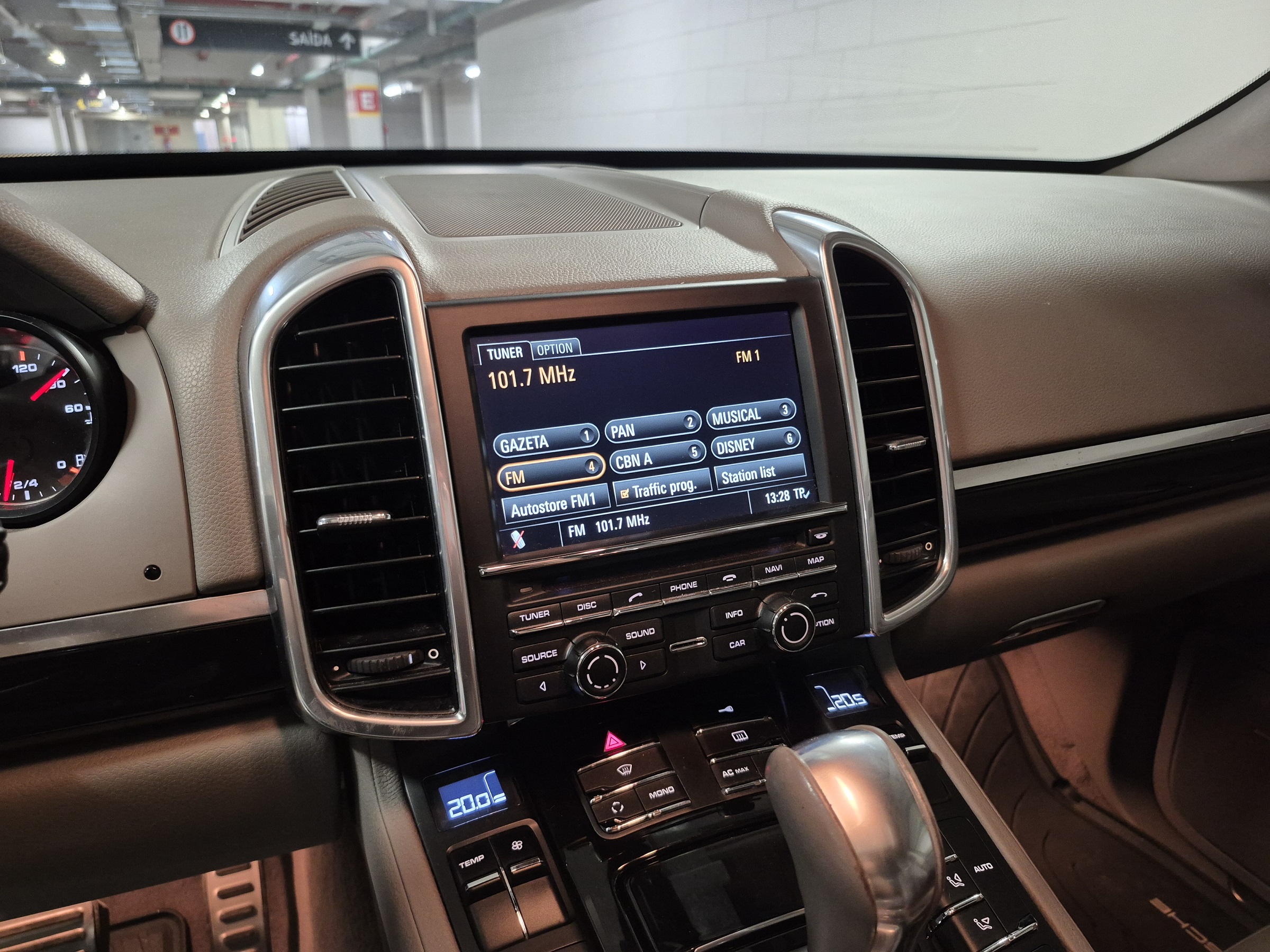 PORSCHE CAYENNE 4.8 S 4X4 V8 32V GASOLINA 4P TIPTRONIC