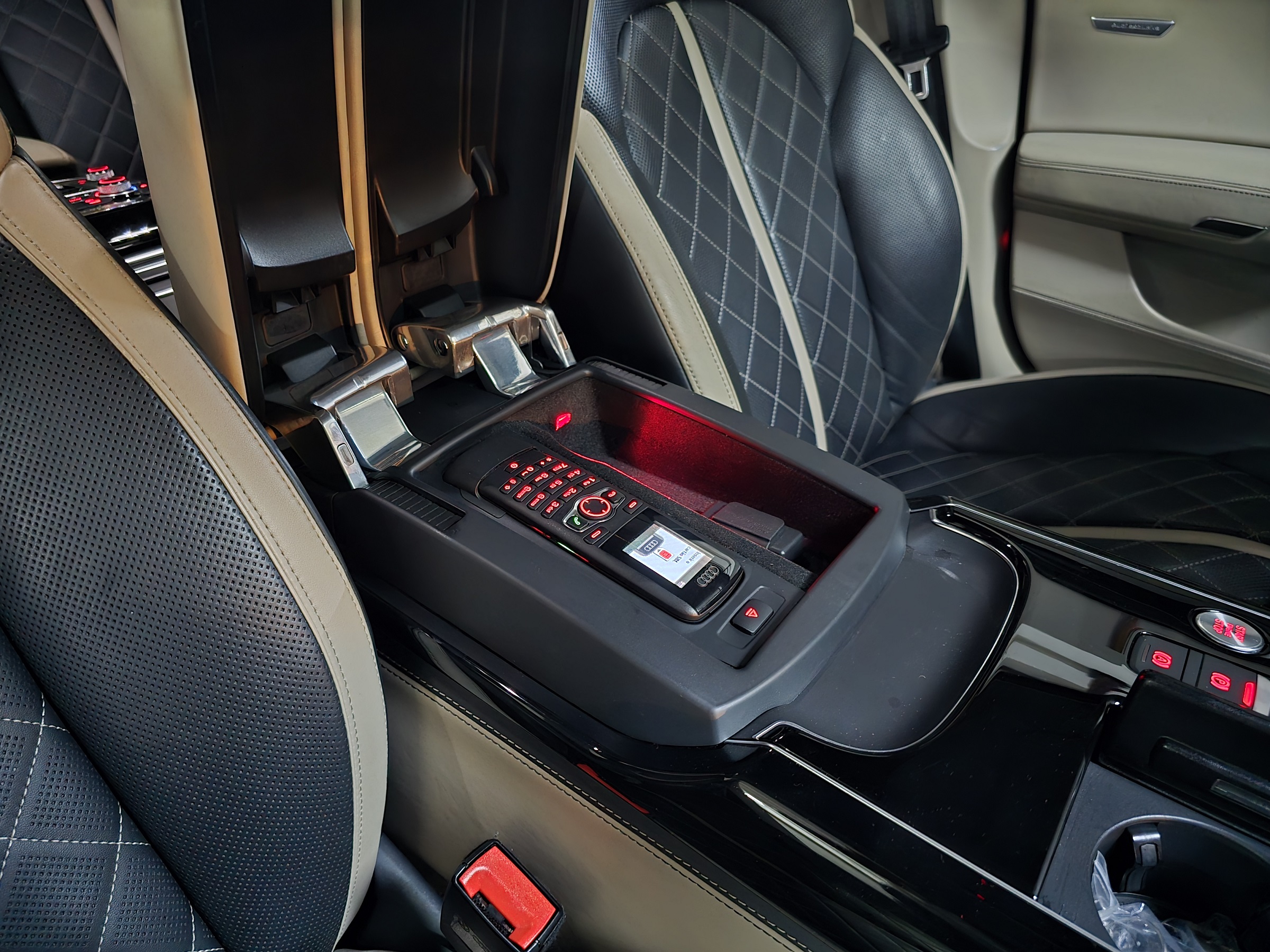 AUDI A8 6.3 FSI LONGO W12 48V GASOLINA 4P TIPTRONIC