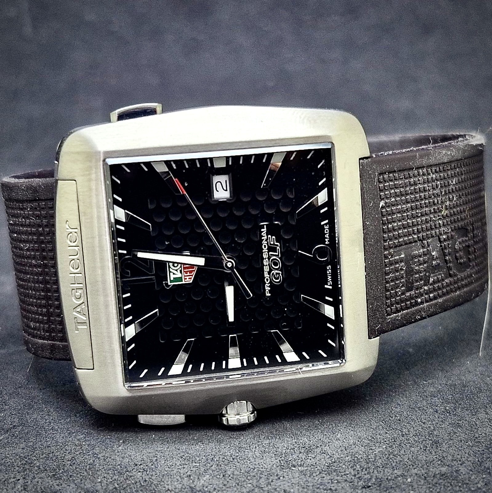 TAG HEUER PROFESSIONAL GOLF