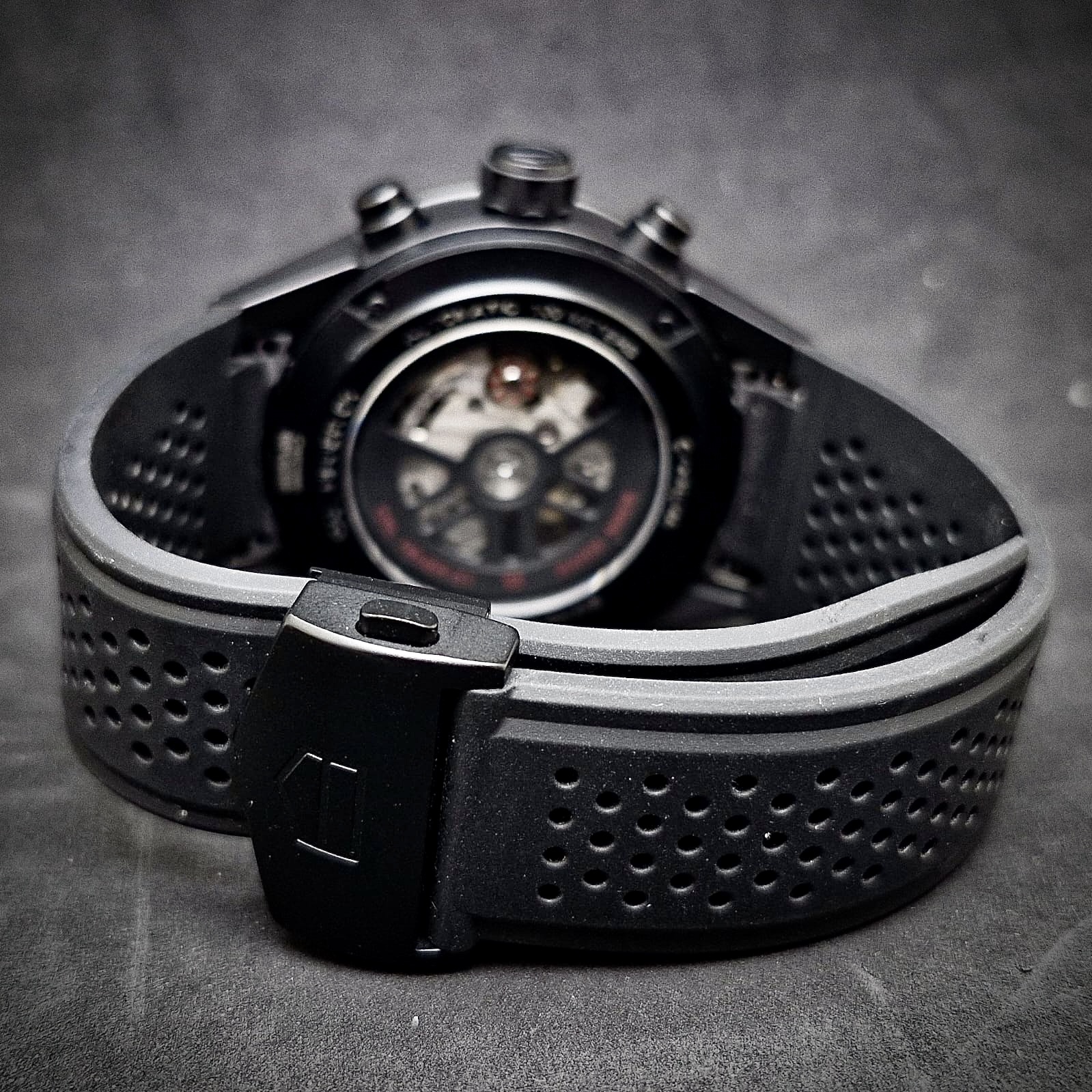 TAG HEUER CARRERA CALIBRE HEUER 01