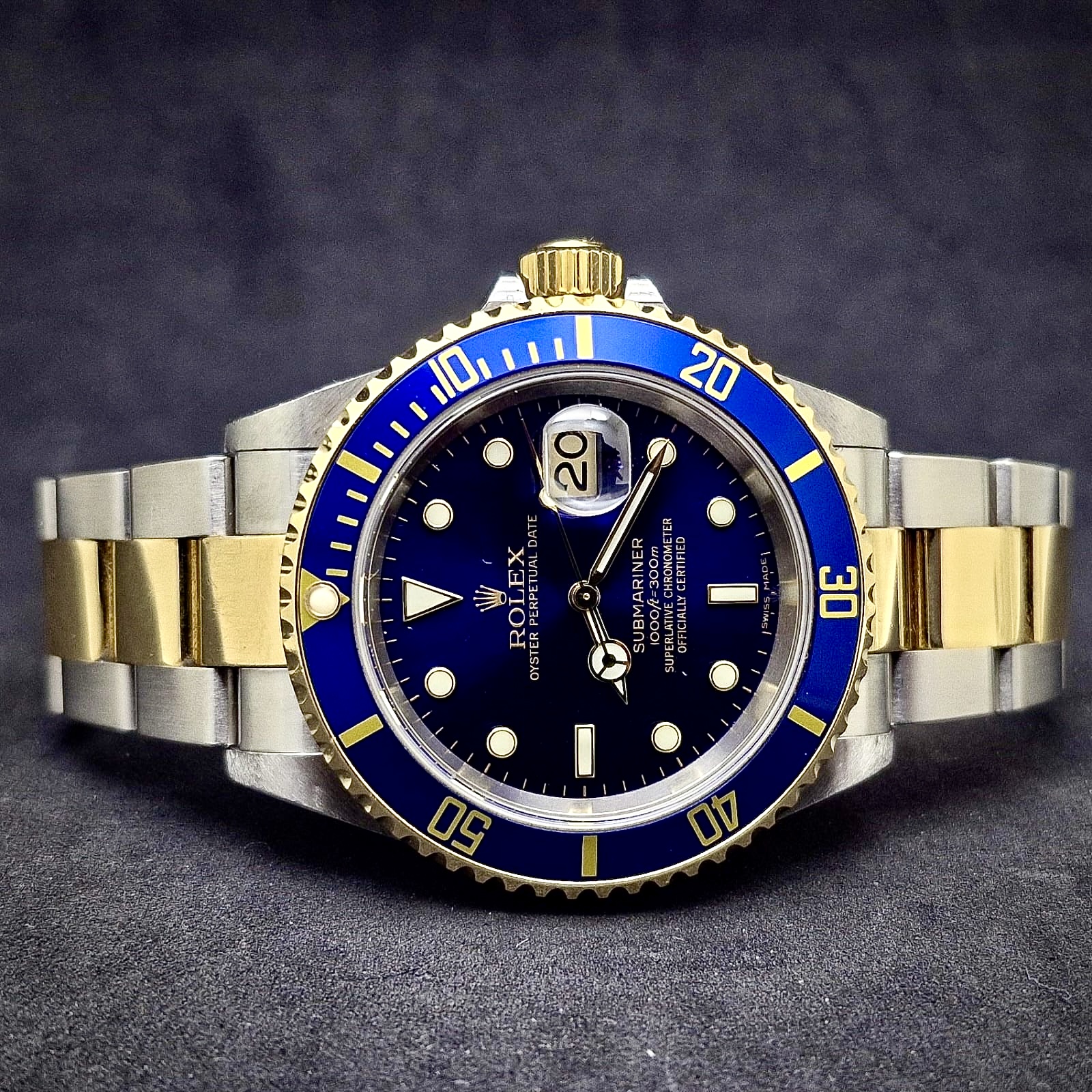 ROLEX SUBMARINER DATE GOLD & STEEL