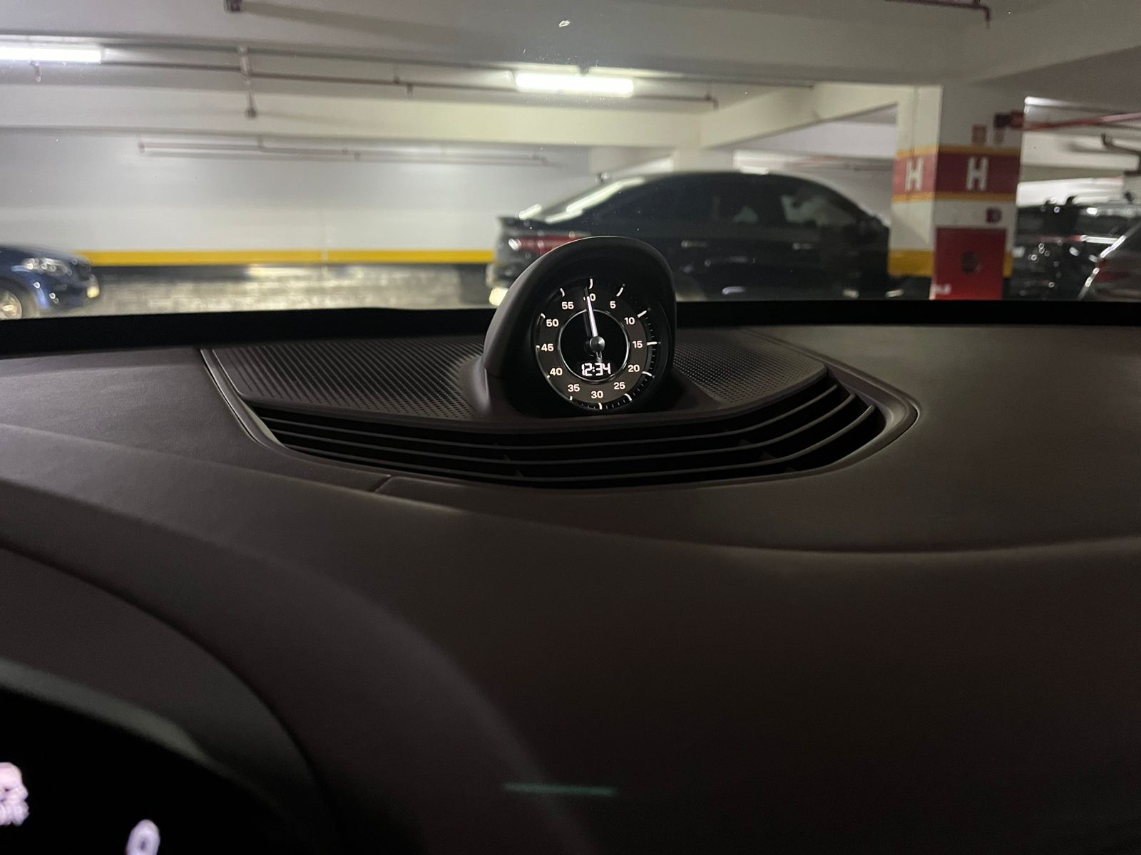 PORSCHE 4 GTS ELÉTRICO