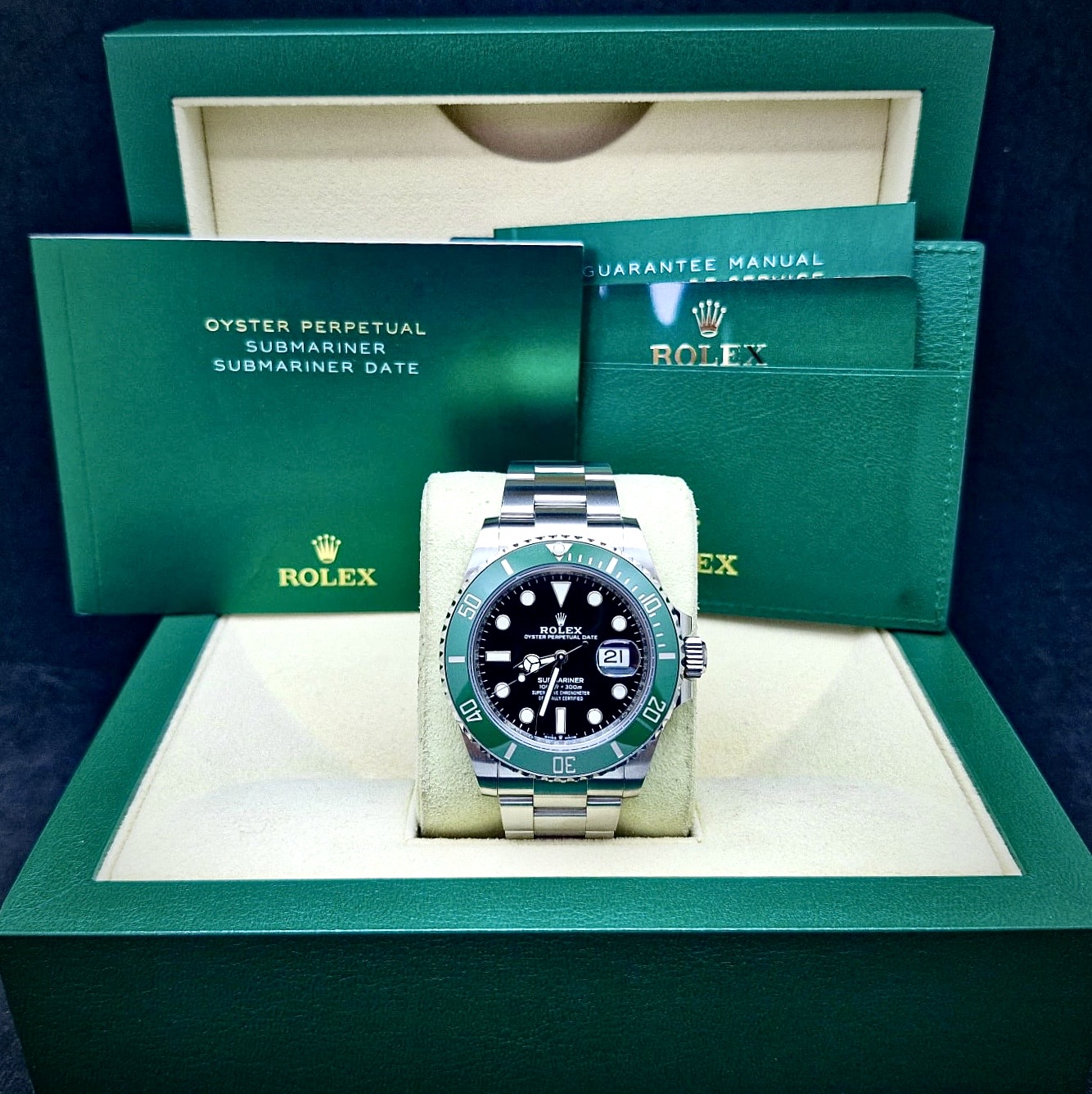 ROLEX SUBMARINER DATE - STARBUCKS