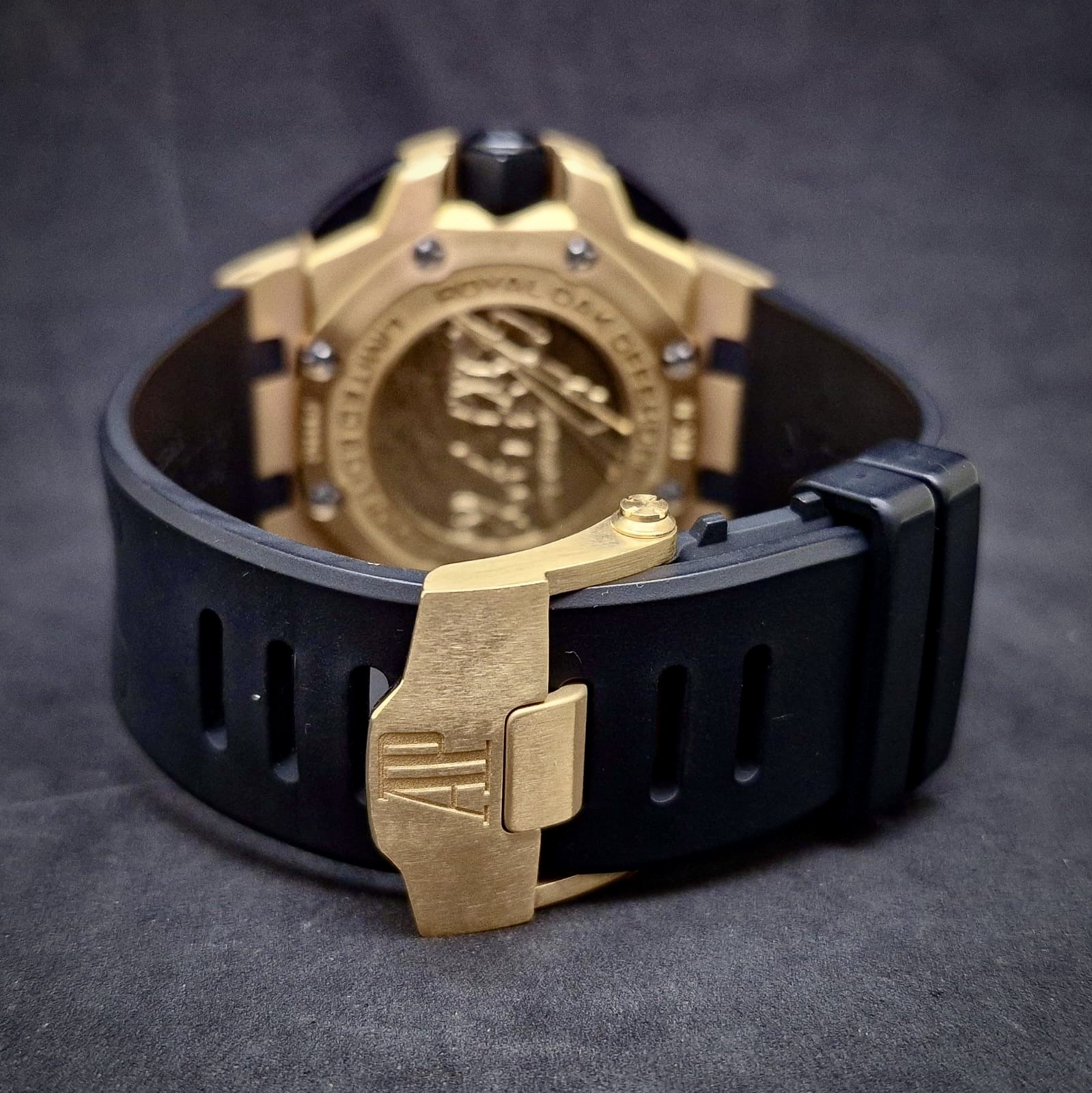 AUDEMARS PIGUET ROYAL OAK OFFSHORE ALINGHI TEAM