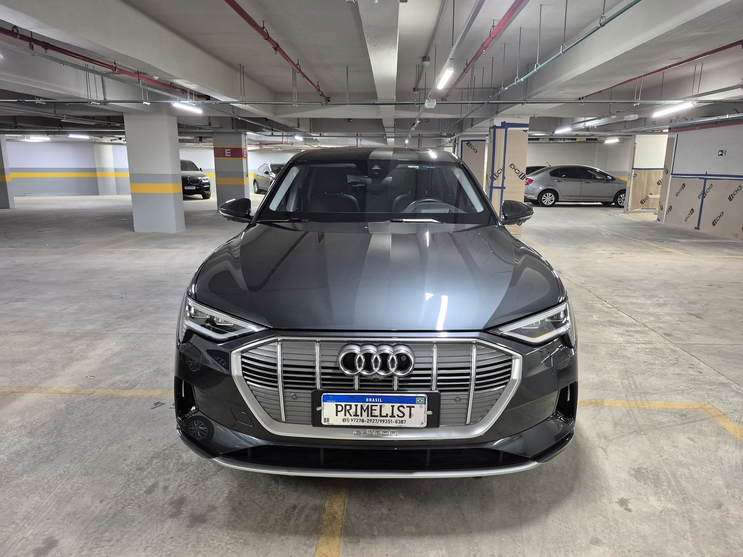 AUDI E-TRON ELÉTRICO PERFORMANCE QUATTRO