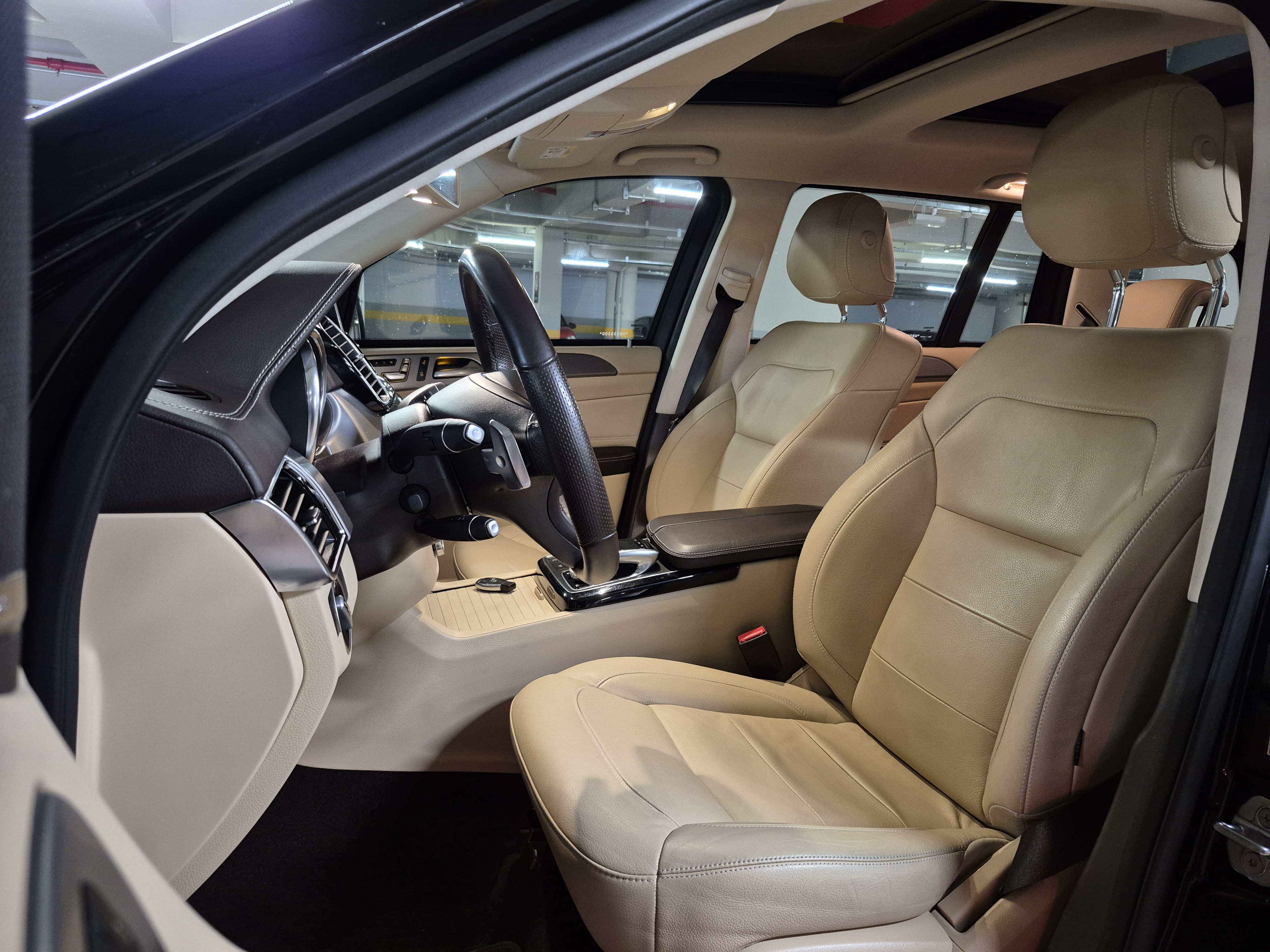 MERCEDES-BENZ GLS350 3.0 V6 BLUETEC DIESEL 4MATIC 9G-TRONIC