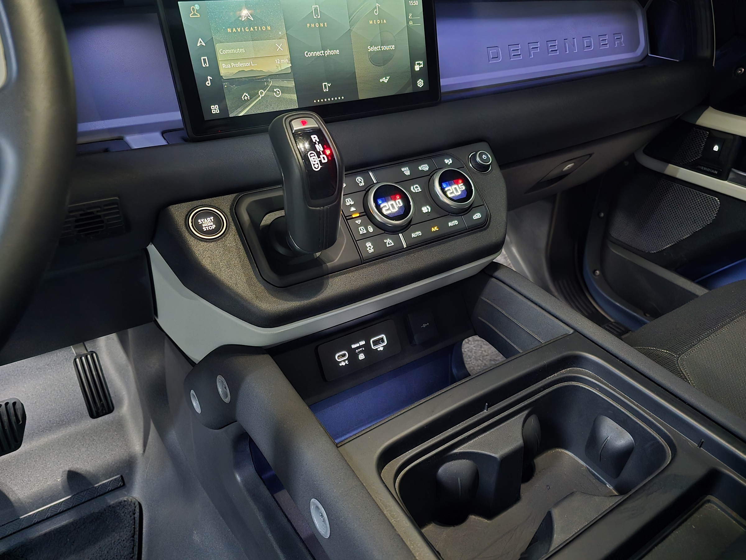 LAND ROVER DEFENDER 3.0 D300 TURBO DIESEL MHEV 110 X-DYNAMIC SE AWD AUTOMÁTICO