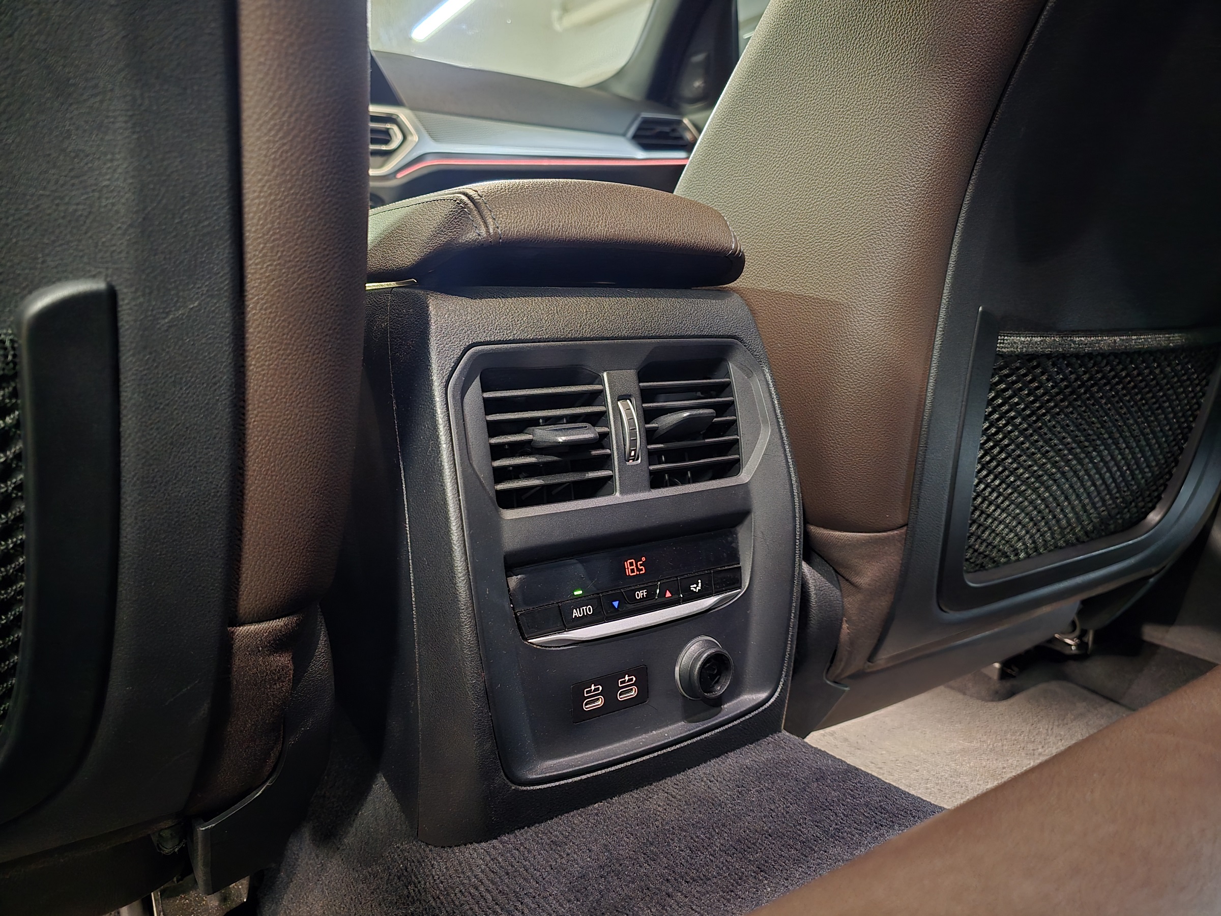 BMW 320I 2.0 16V TURBO GASOLINA M SPORT AUTOMÁTICO