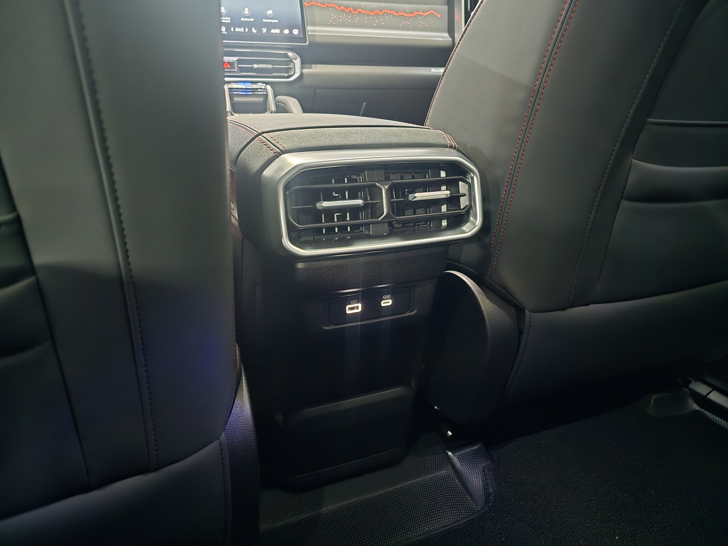 JETOUR T2 1.5 TCI PHEV PREMIUM DHT