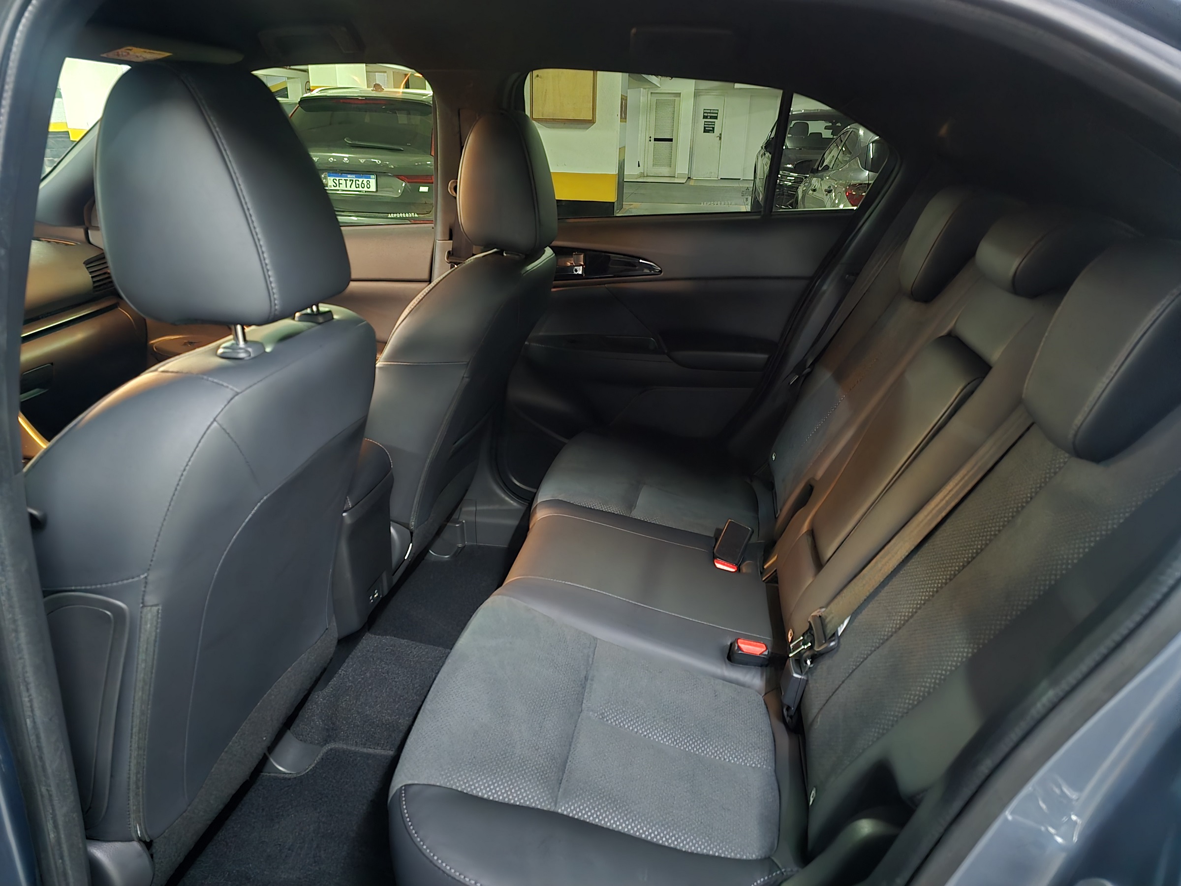MITSUBISHI ECLIPSE CROSS 1.5 MIVEC TURBO GASOLINA HPE BLACK CVT