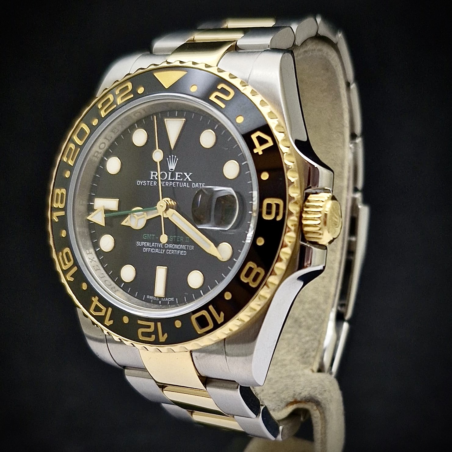 ROLEX GMT MASTER II - GOLD & STEEL