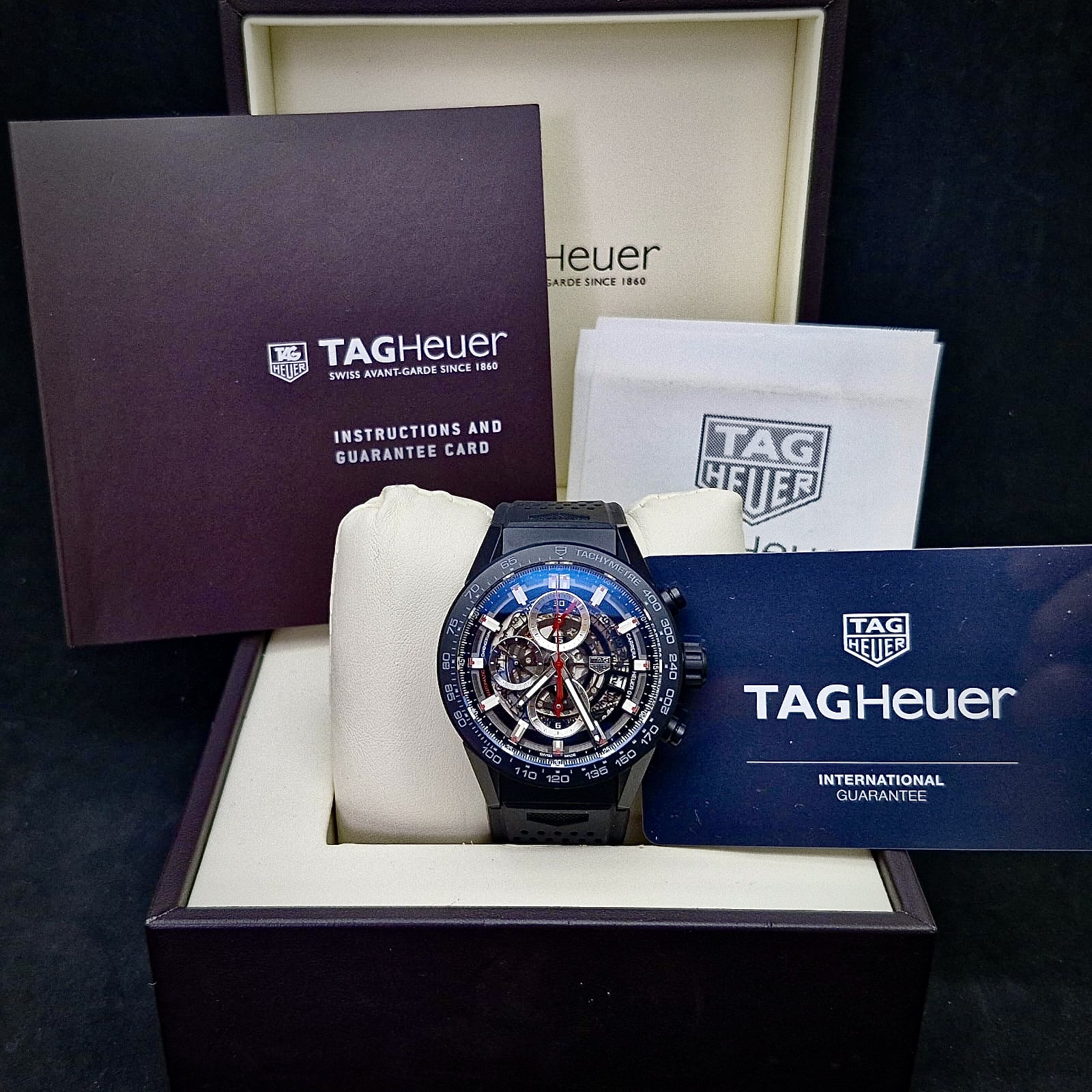 TAG HEUER CARRERA CALIBRE HEUER 01
