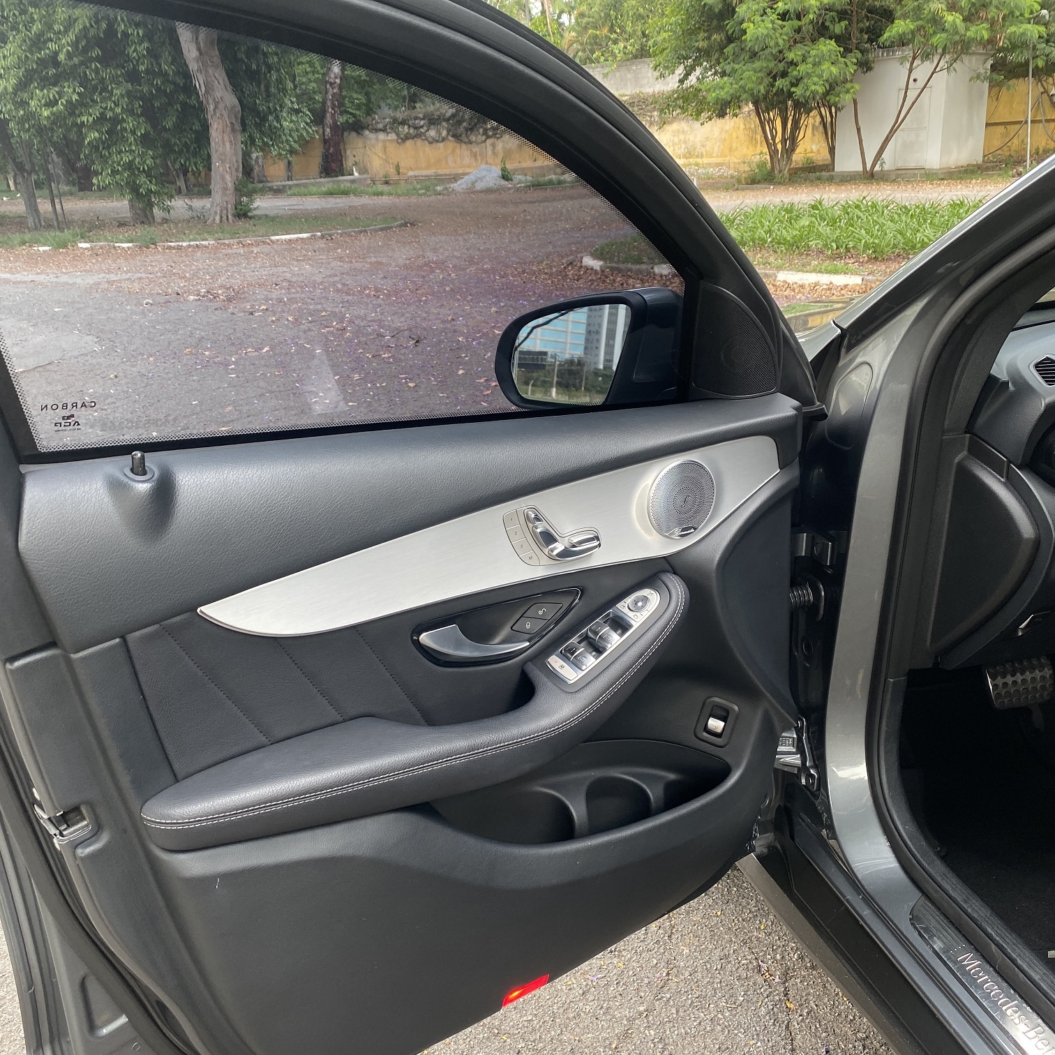 MERCEDES-BENZ GLC 250 2.0 CGI COUPÉ 4MATIC 9G-TRONIC