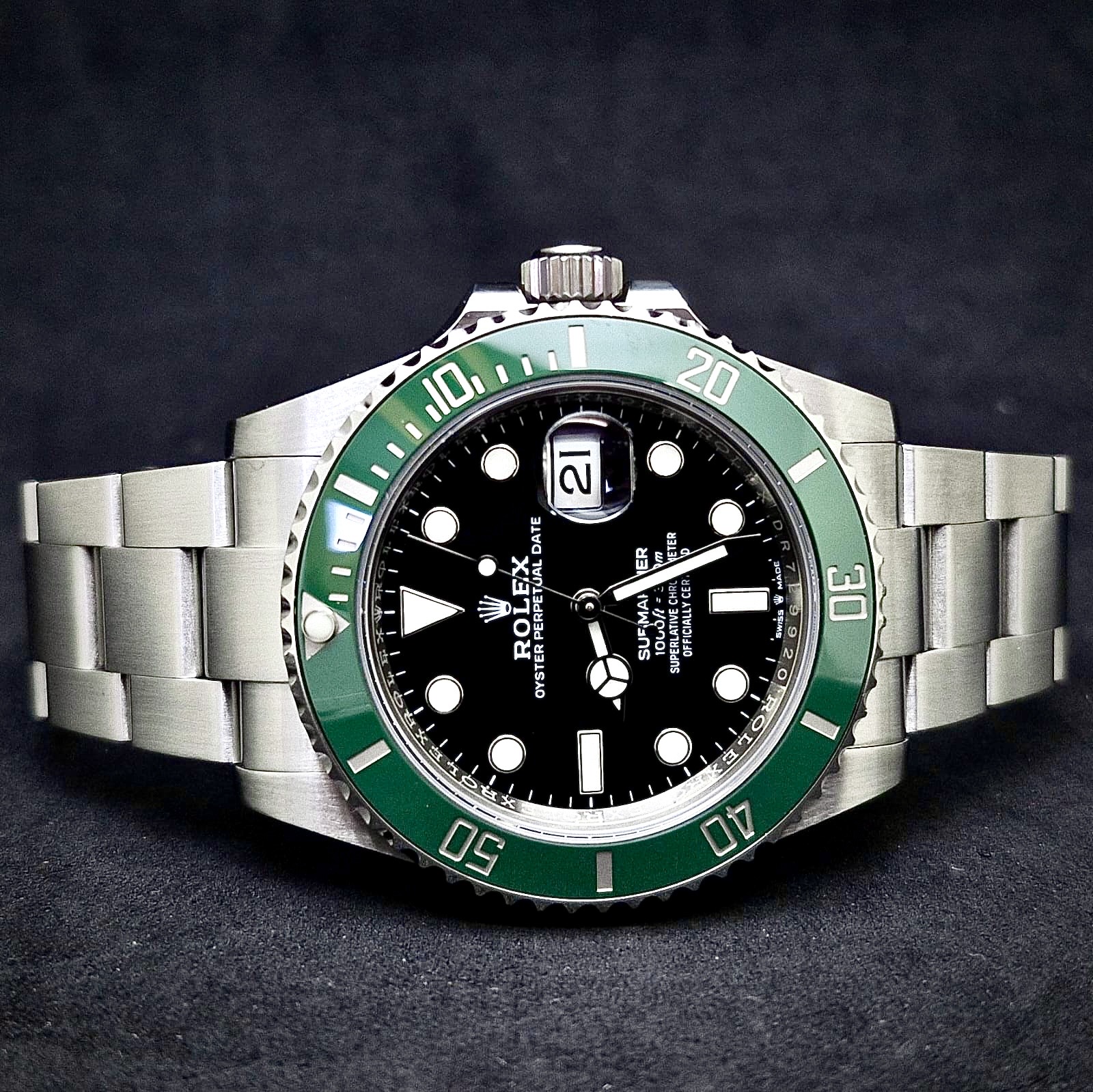 ROLEX SUBMARINER DATE - STARBUCKS