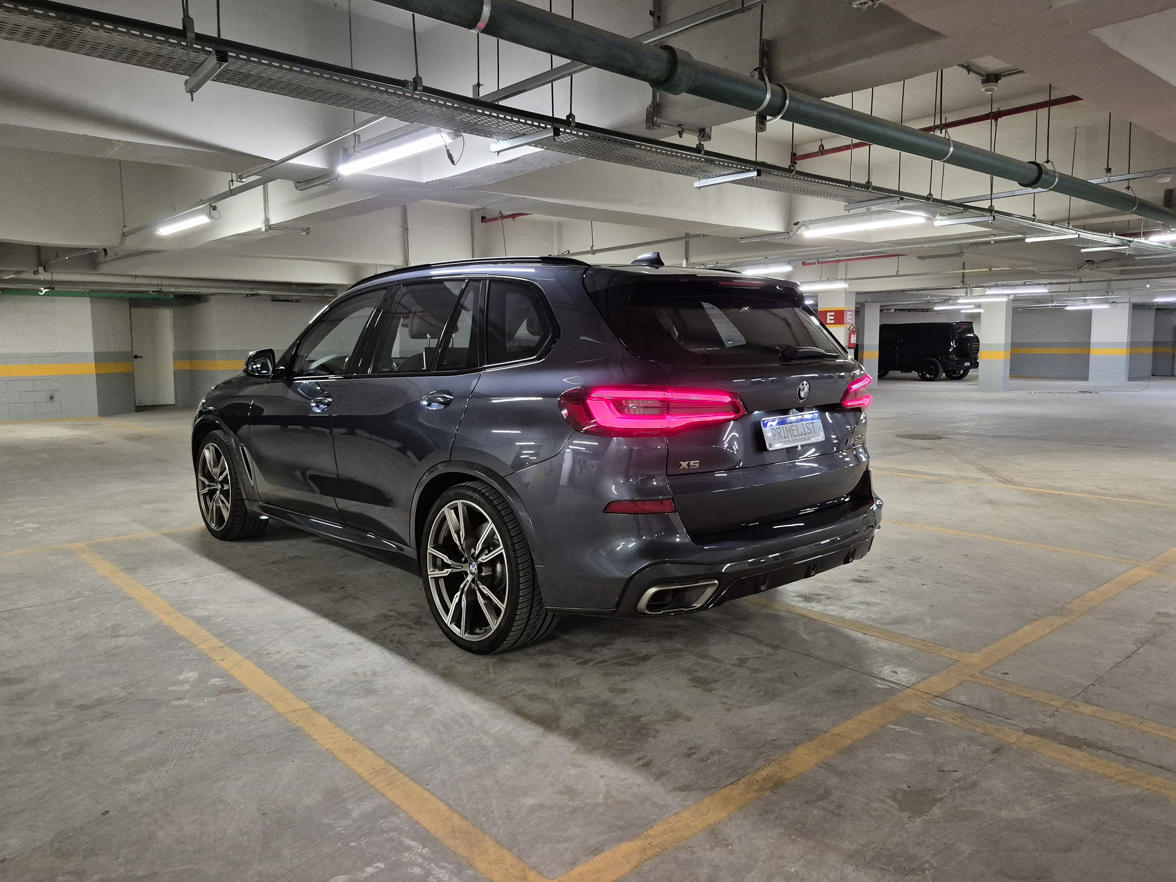 BMW X5 M50D