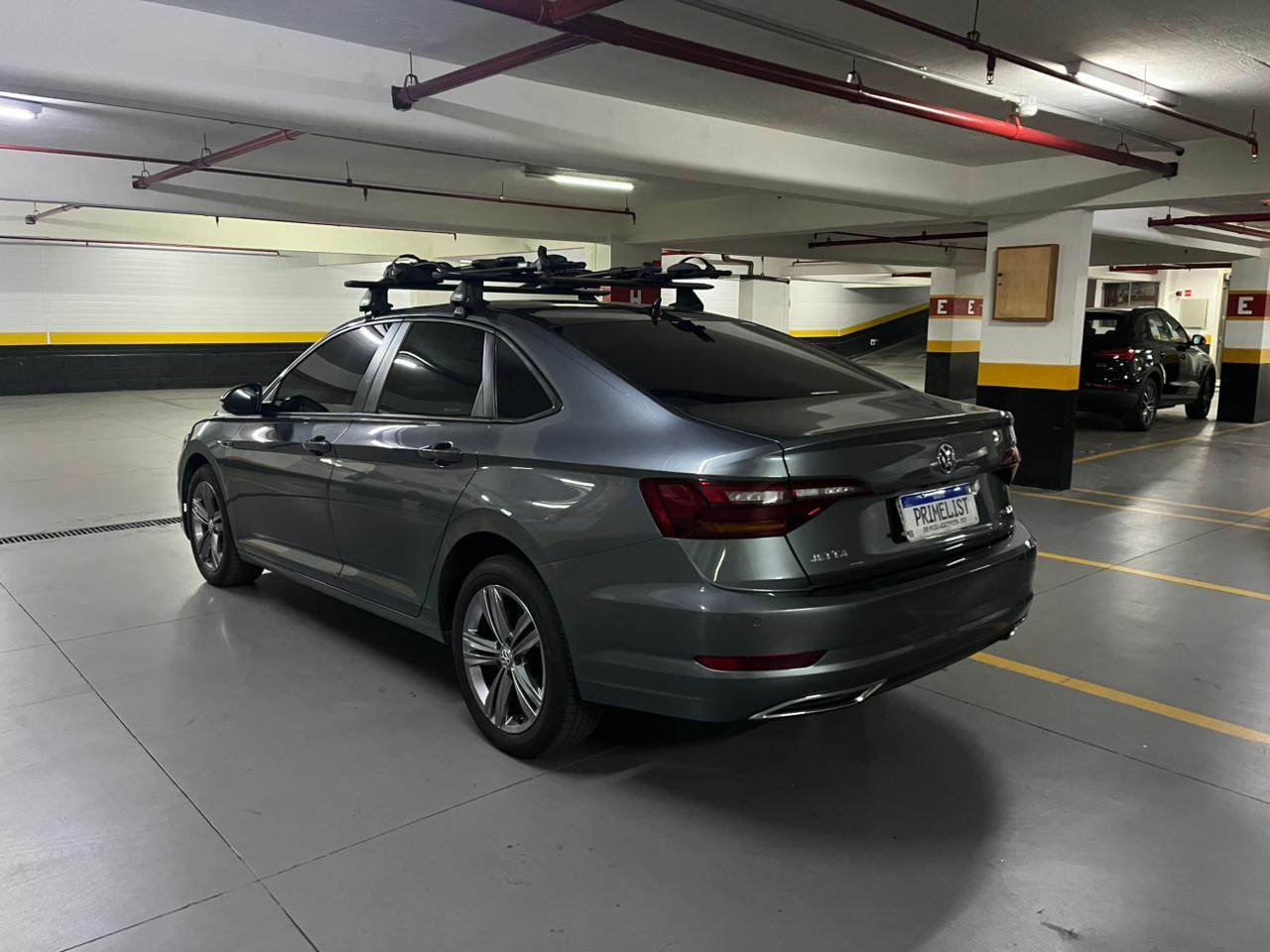 VOLKSWAGEN JETTA 1.4 250 TSI TOTAL FLEX R-LINE TIPTRONIC