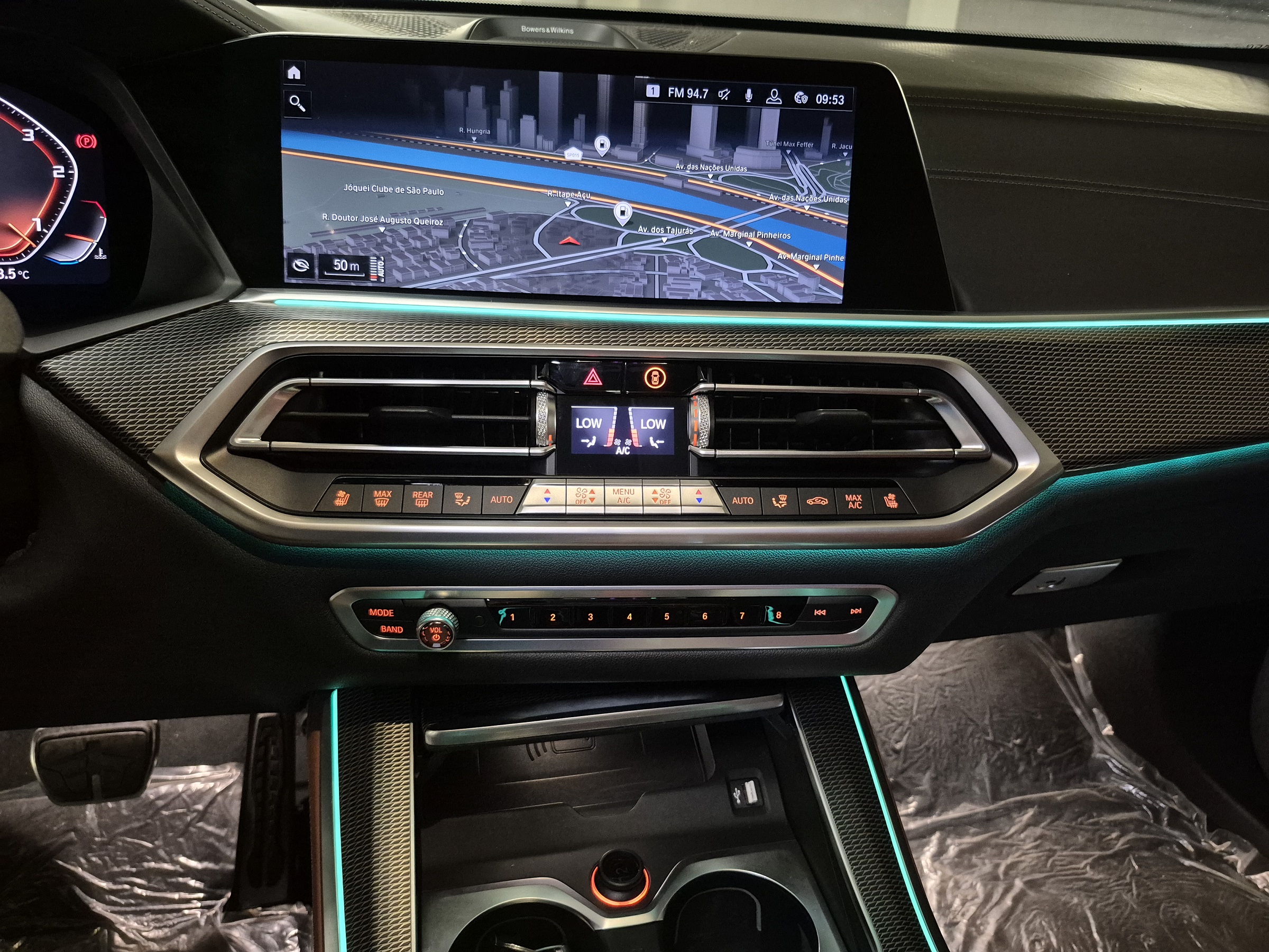BMW X5 M50D