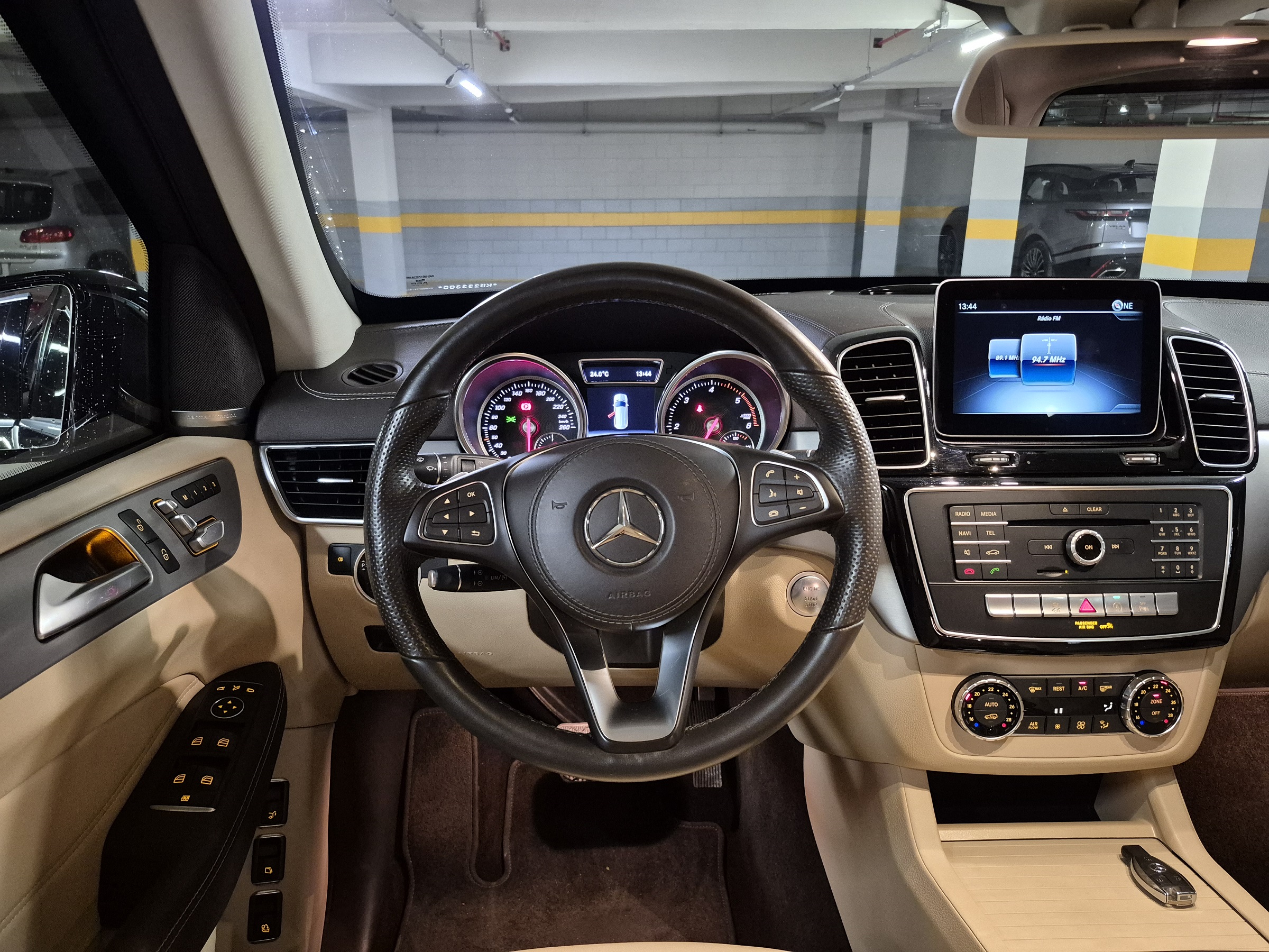 MERCEDES-BENZ GLS350 3.0 V6 BLUETEC DIESEL 4MATIC 9G-TRONIC