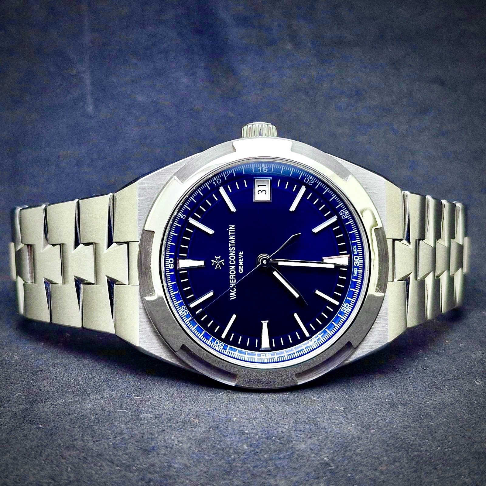 VACHERON CONSTANTIN OVERSEAS