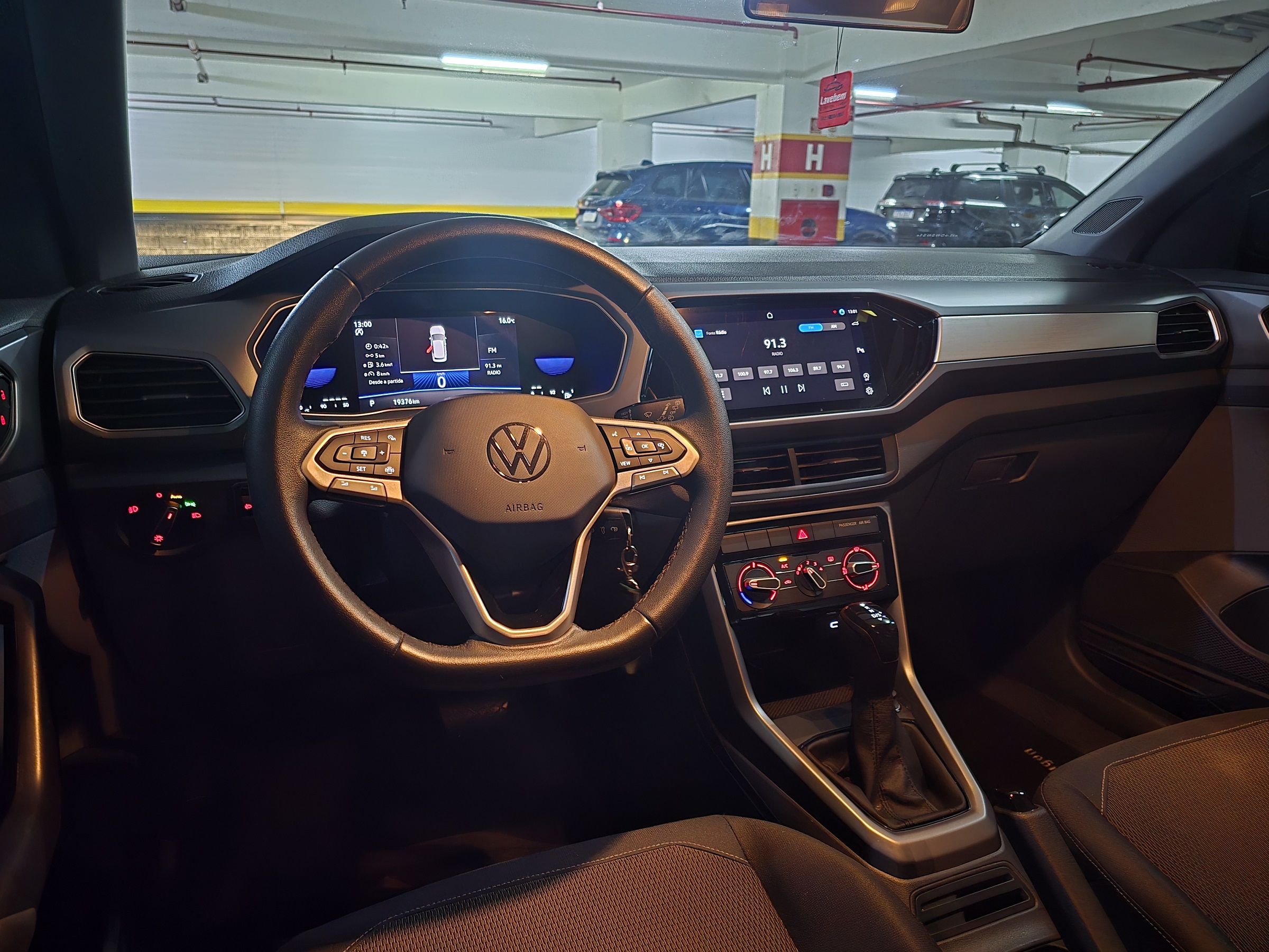 VOLKSWAGEN TCROSS 1.0 200 TSI TOTAL FLEX AUTOMÁTICO