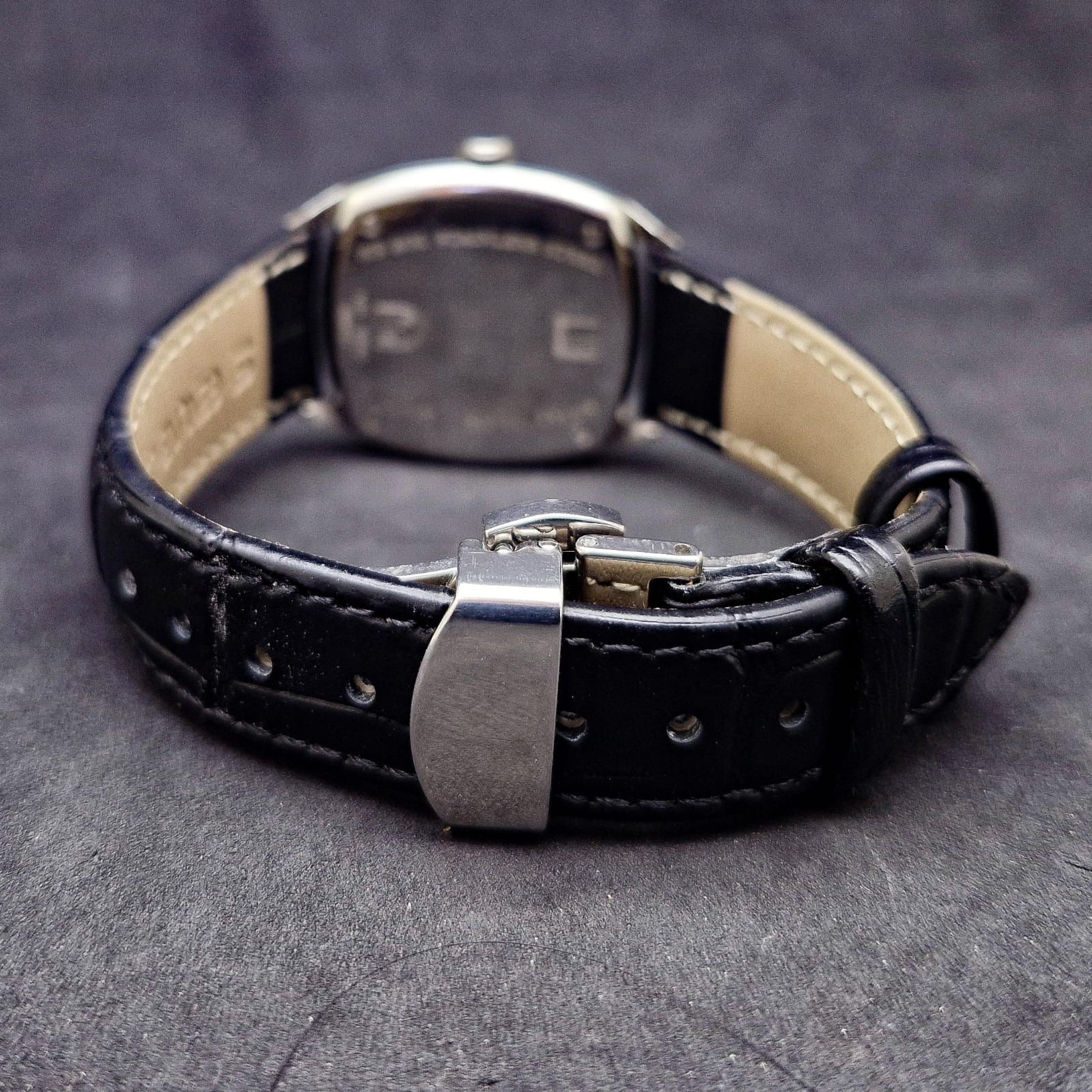 ALFRED DUNHILL DUNHILL