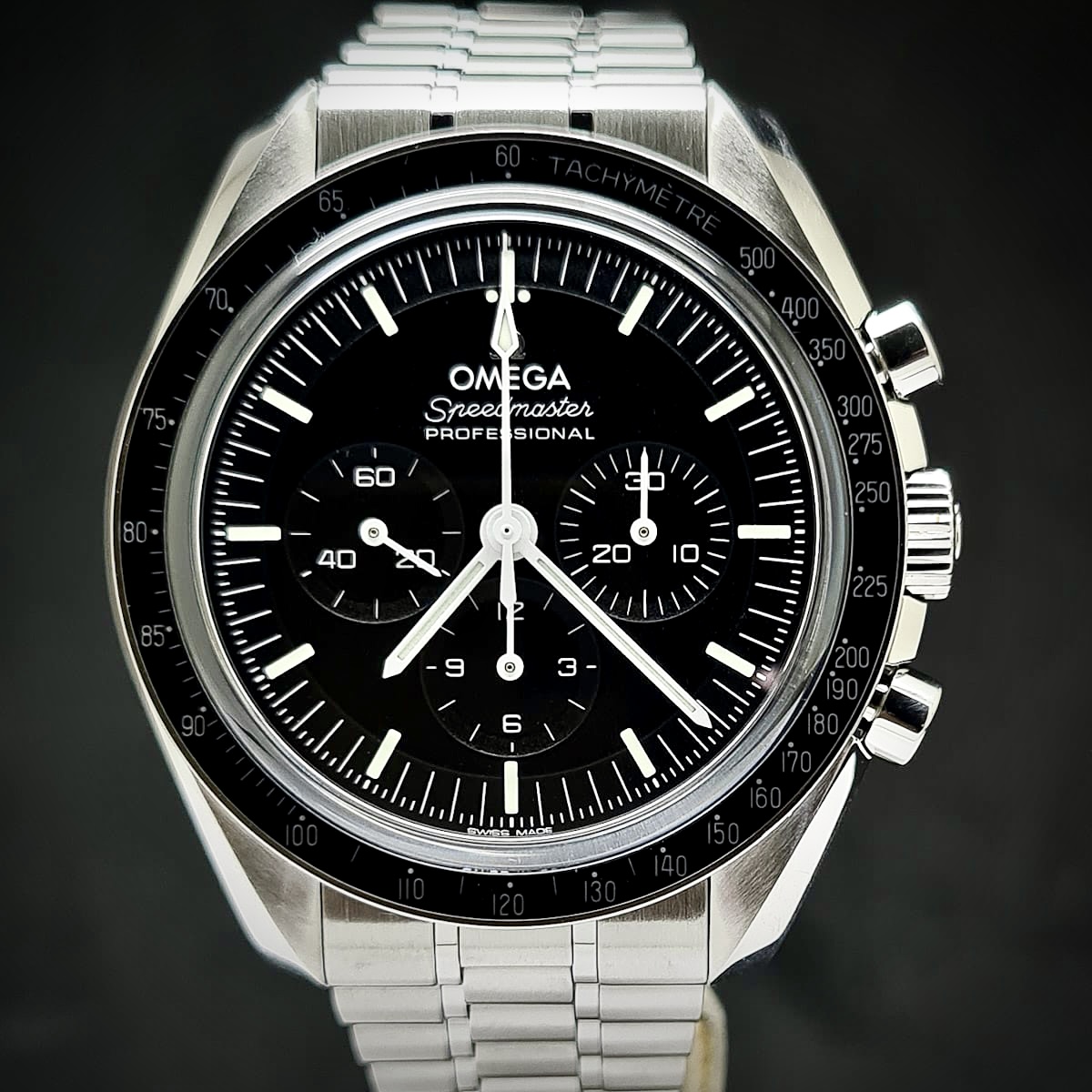 OMEGA SPEEDMASTER MOONWATCH