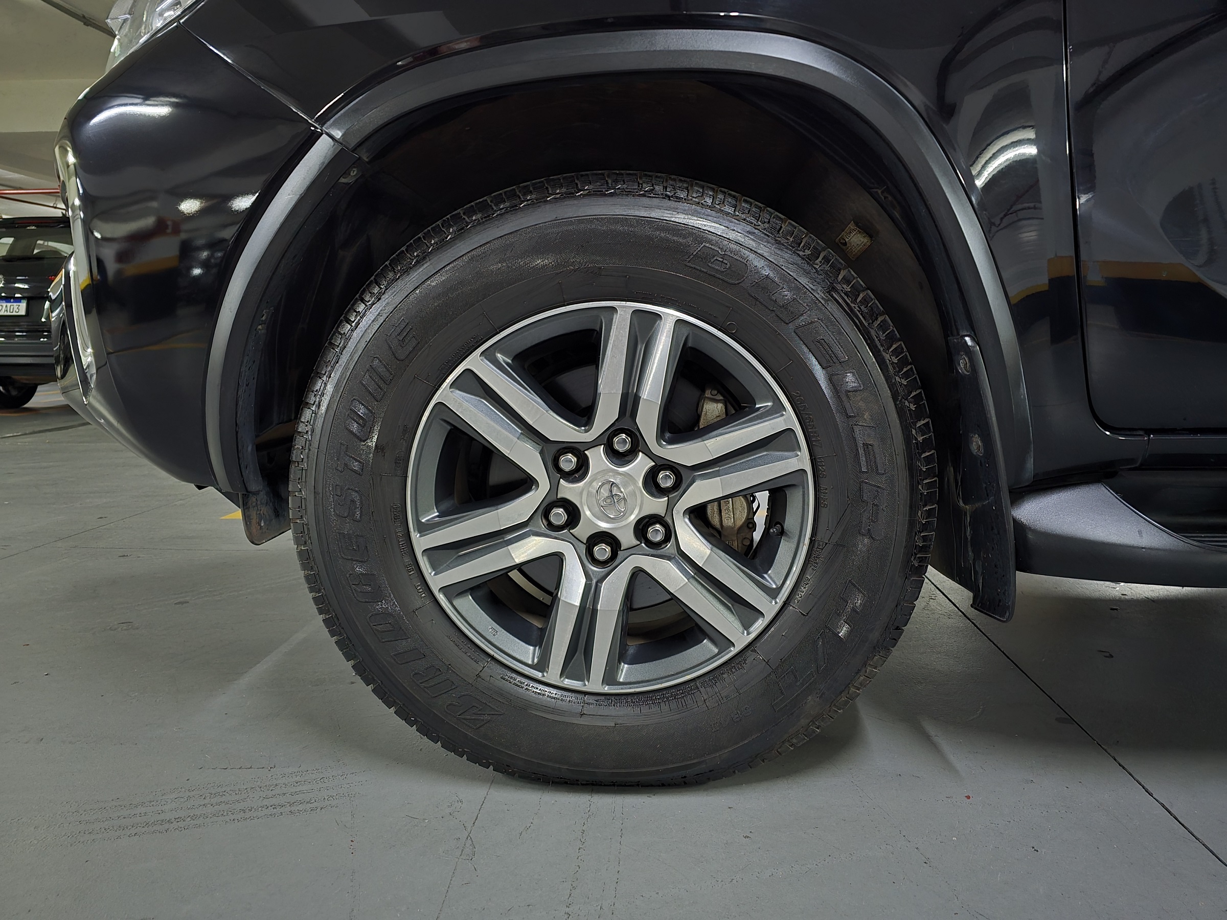 TOYOTA HILUX SW4 2.7 SRV 7 LUGARES 4X2 16V FLEX 4P AUTOMÁTICO