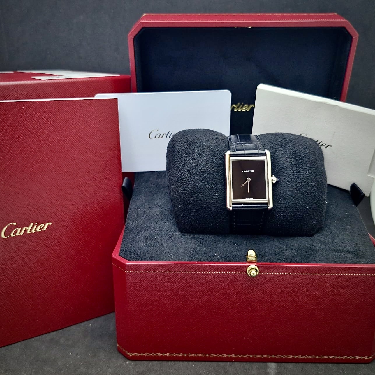 CARTIER TANK MUST