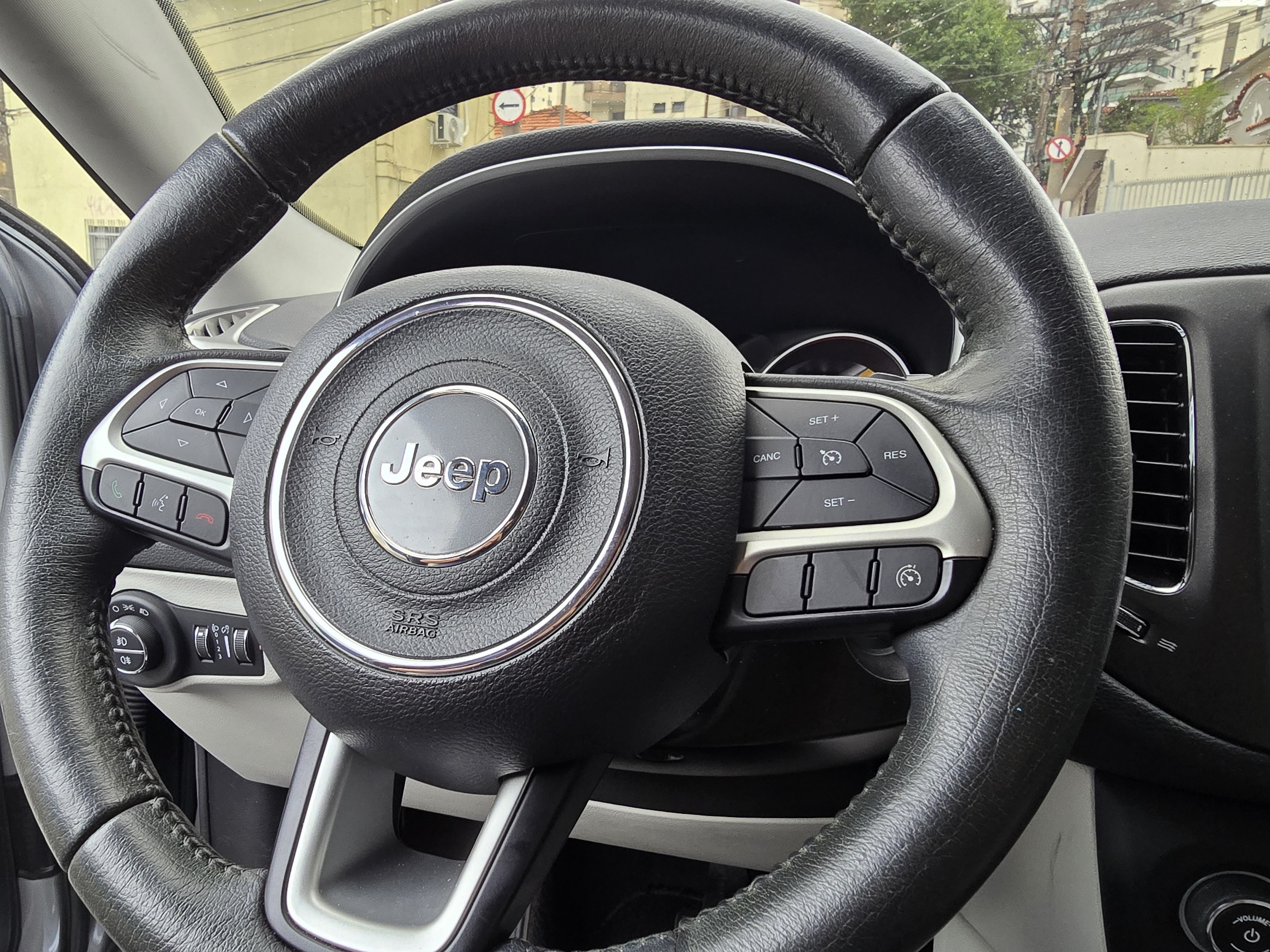 JEEP COMPASS 2.0 16V FLEX LONGITUDE AUTOMÁTICO