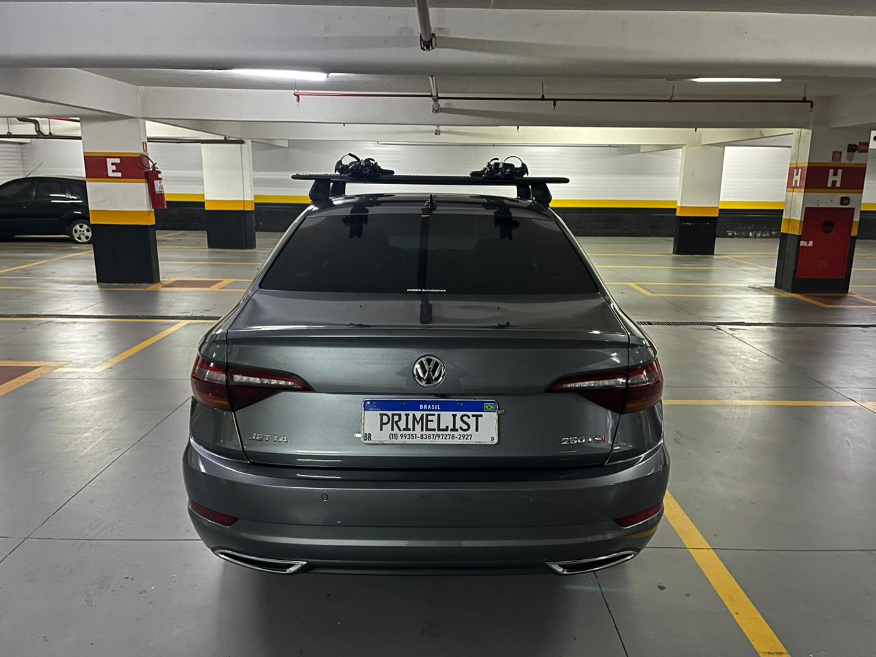 VOLKSWAGEN JETTA 1.4 250 TSI TOTAL FLEX R-LINE TIPTRONIC