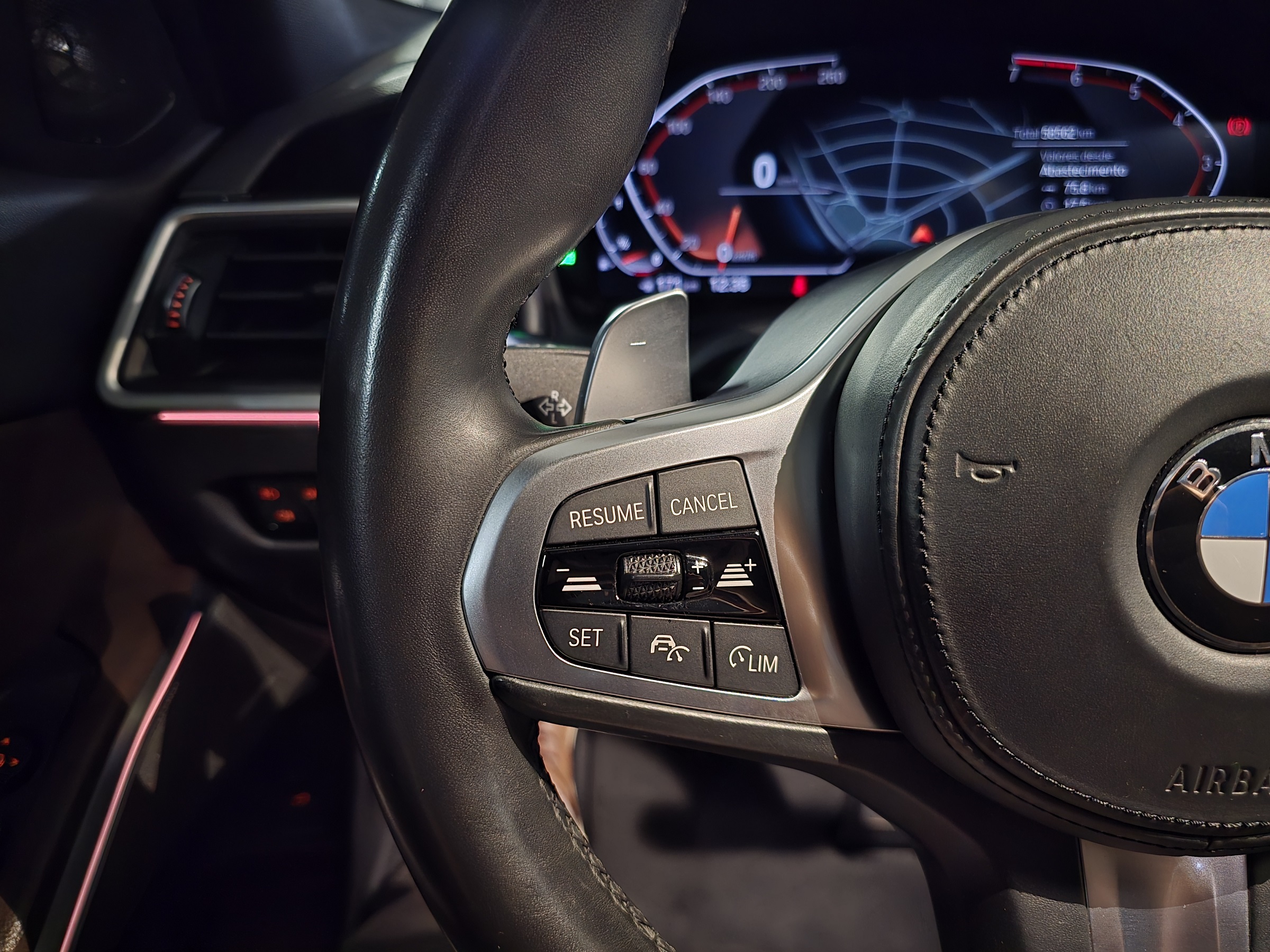 BMW 320I 2.0 16V TURBO GASOLINA M SPORT AUTOMÁTICO