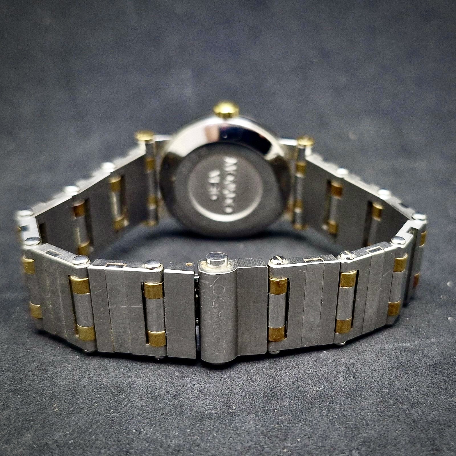 MOVADO VIZIO