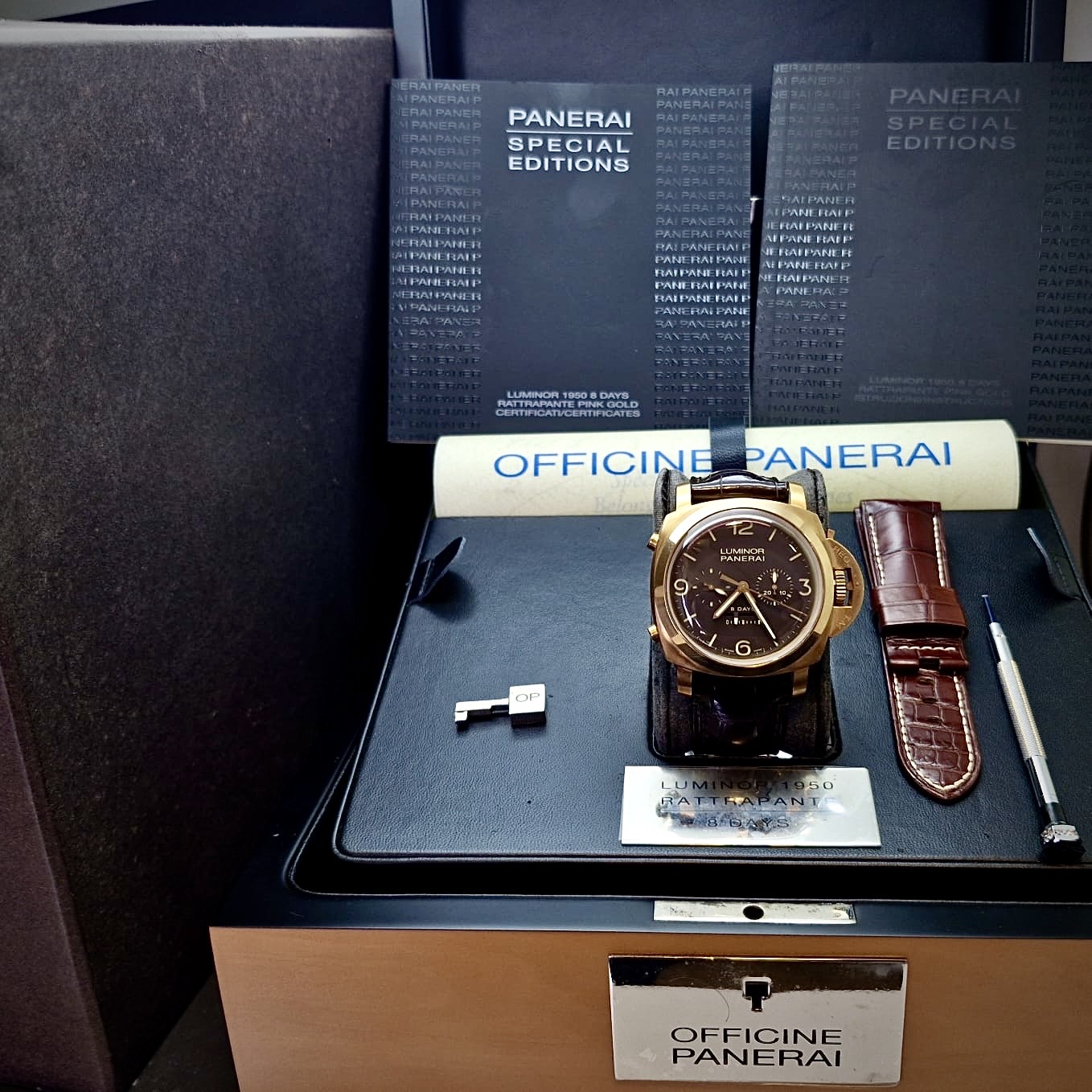 PANERAI LUMINOR 1950 8 DAYS RATTRAPANTE