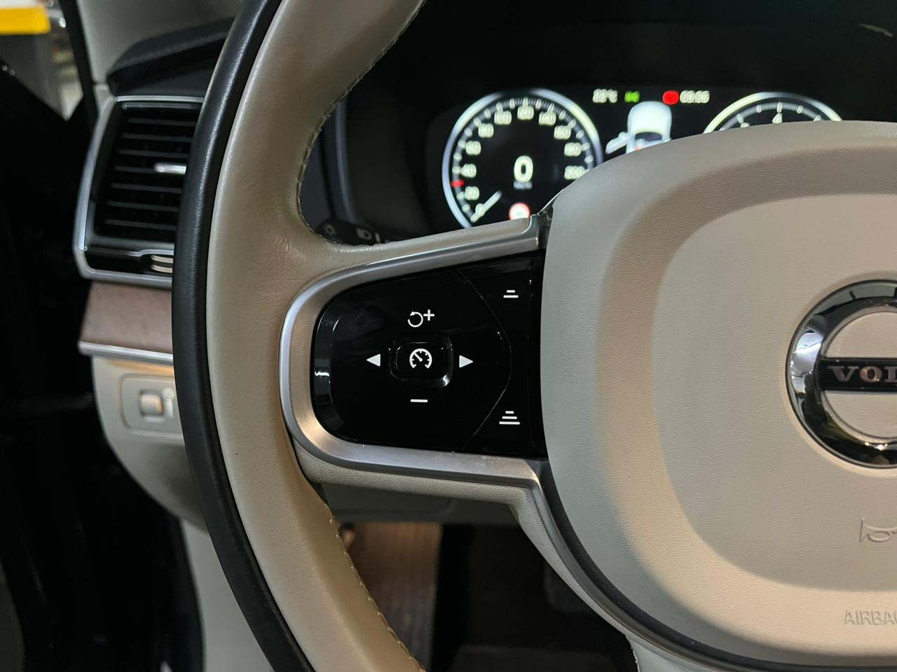 VOLVO XC90 2.0 T6 GASOLINA INSCRIPTION AWD GEARTRONIC